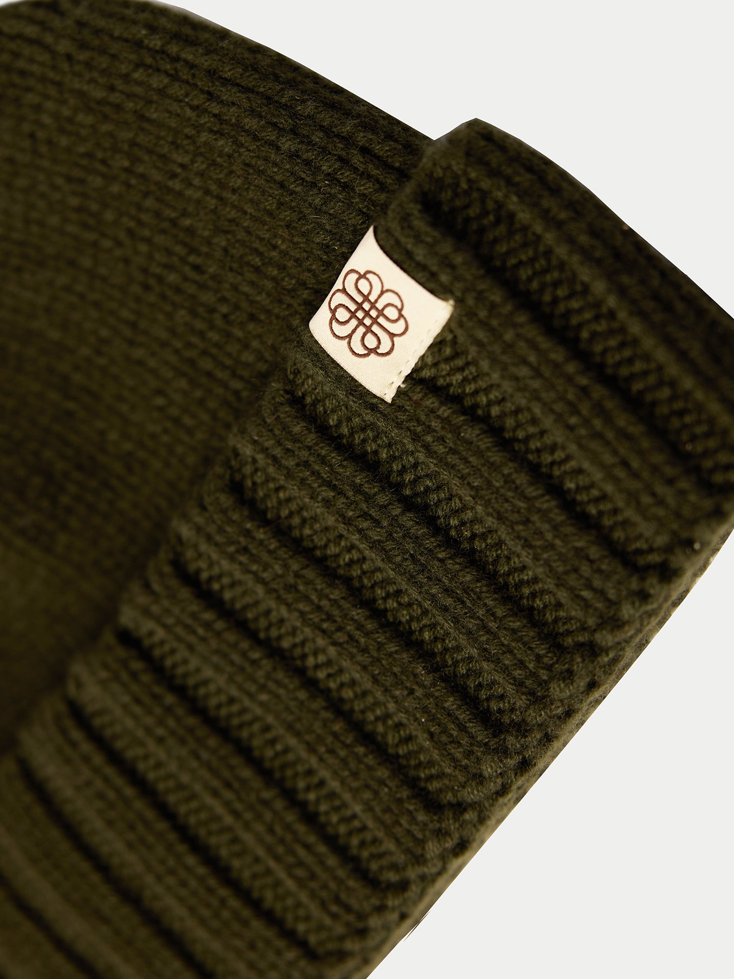 Unisex Beanie Avocado - Gobi Cashmere