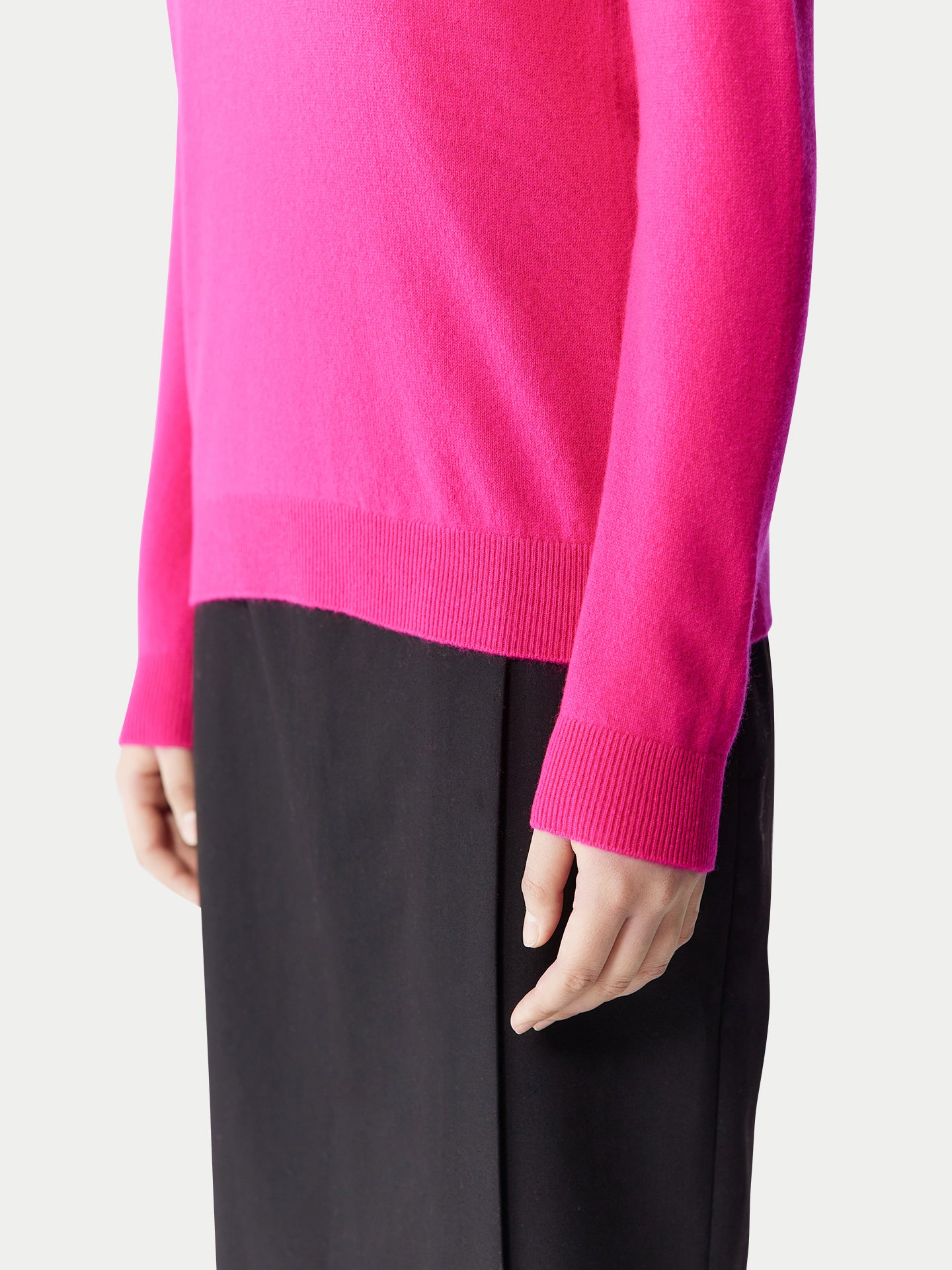 Essential Cashmere Crewneck Sweater Magenta - Gobi Cashmere