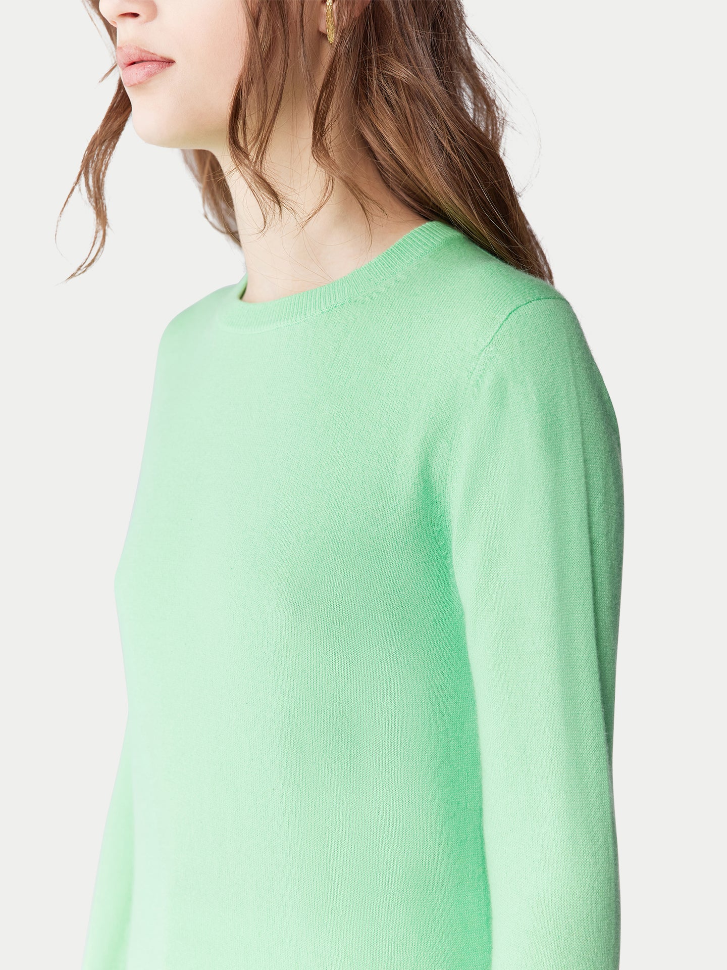 Women's Cashmere Essential Crew Neck Sweater Green Ash - Gobi Cashmere