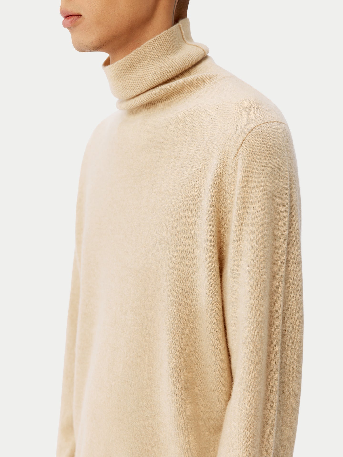 Men's Cashmere Basic Turtle Neck Sweater Beige - Gobi Cashmere