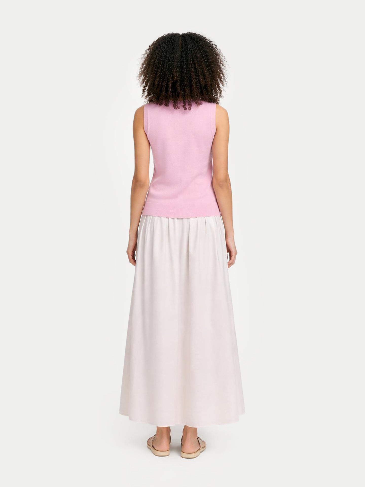 Timeless Cashmere Crewneck Vest