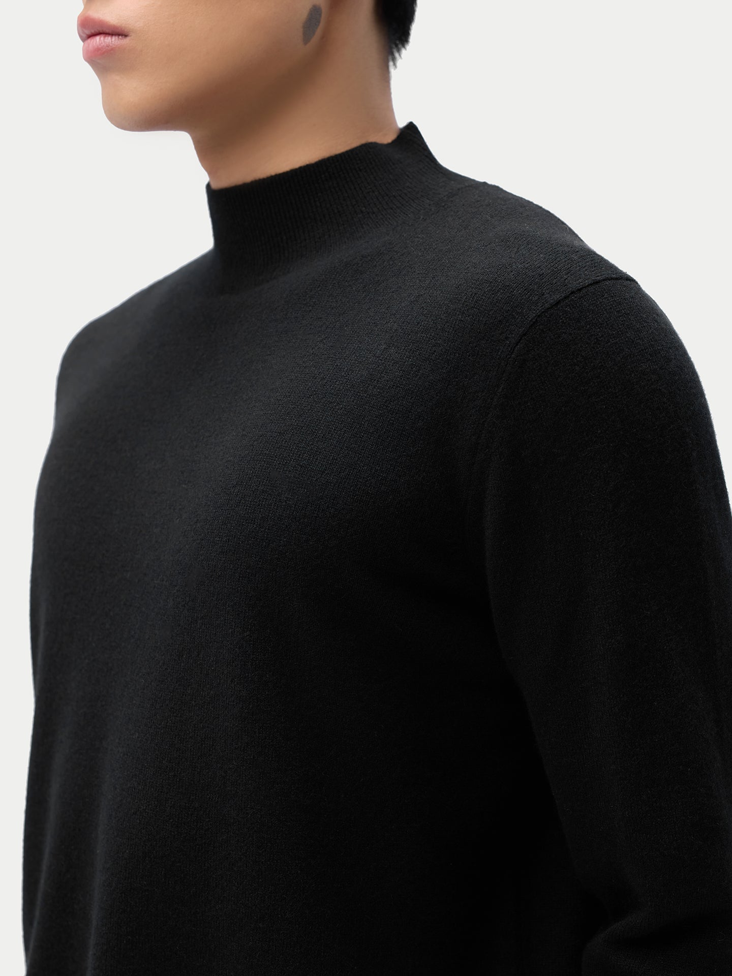 Cashmere Mock Neck Pullover