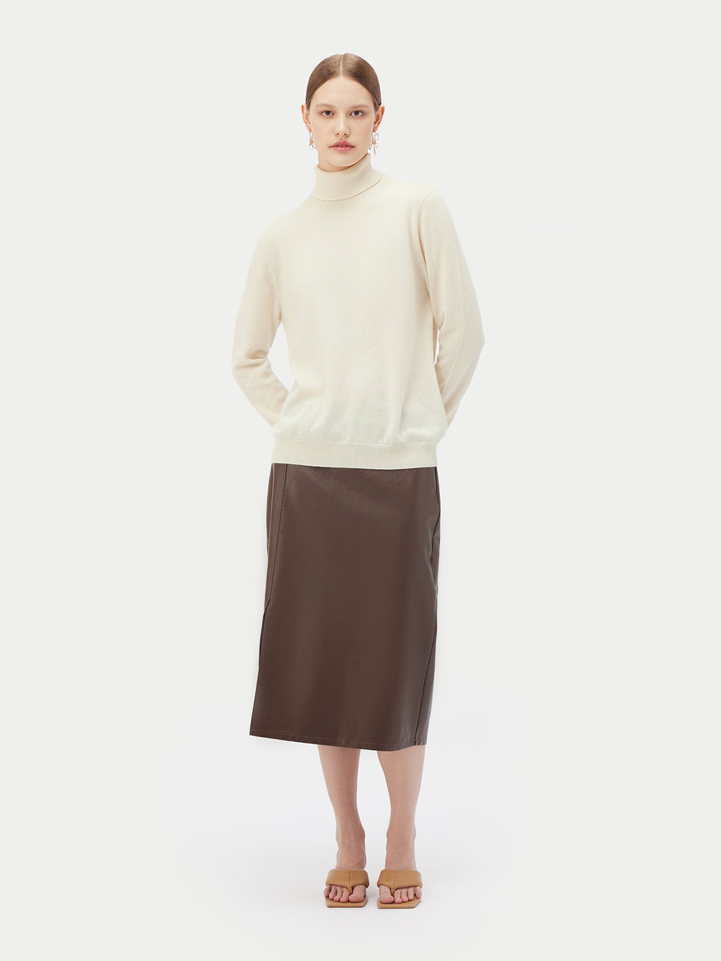 Women's Organic Cashmere Basic Turtle Neck Sweater Off White - Gobi Cashmere