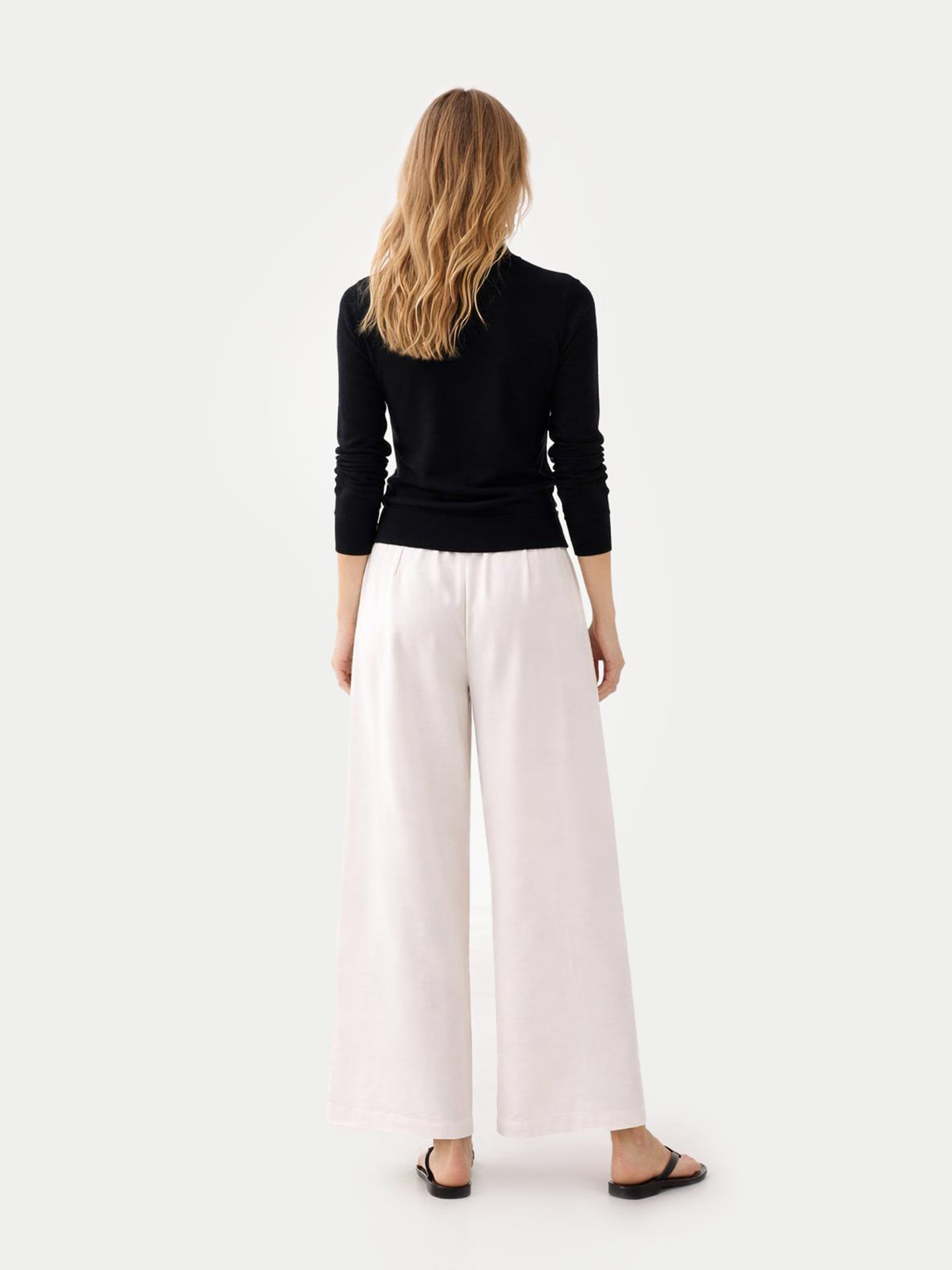 Timeless Cashmere Turtleneck Sweater