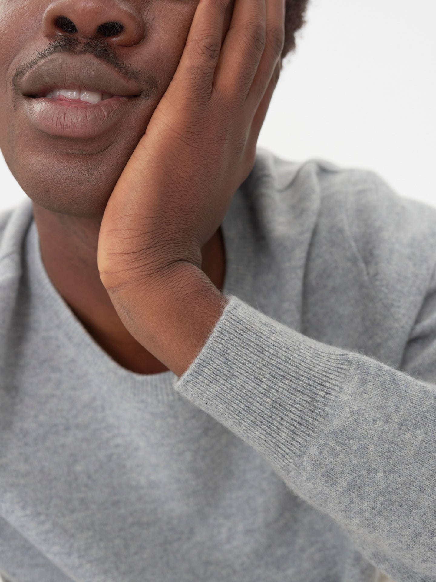 Men's Cashmere Basic Crew Neck Sweater Vapor Blue - Gobi Cashmere