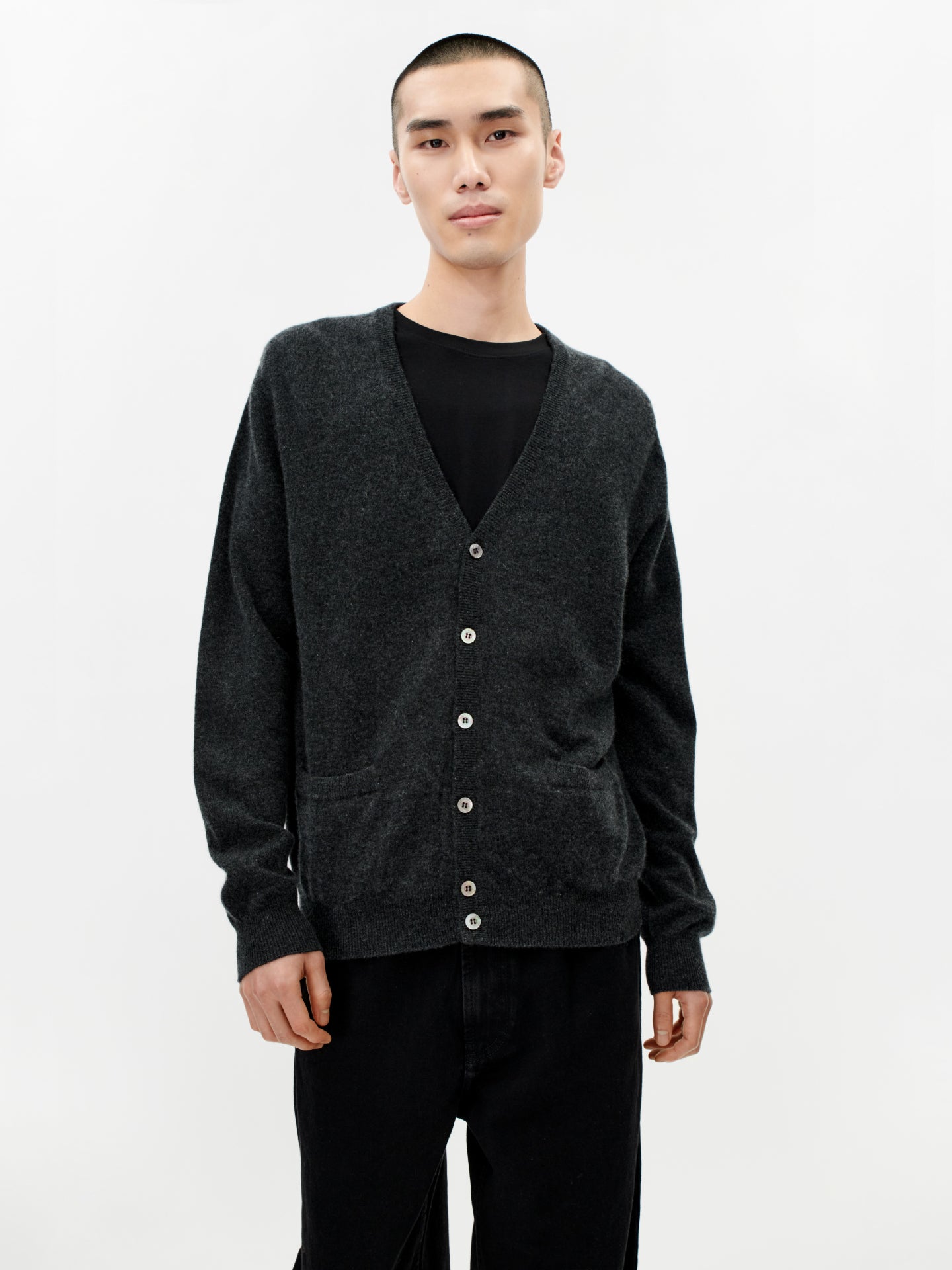 Men's Cashmere V-neck Cardigan Charcoal - Gobi Cashmere