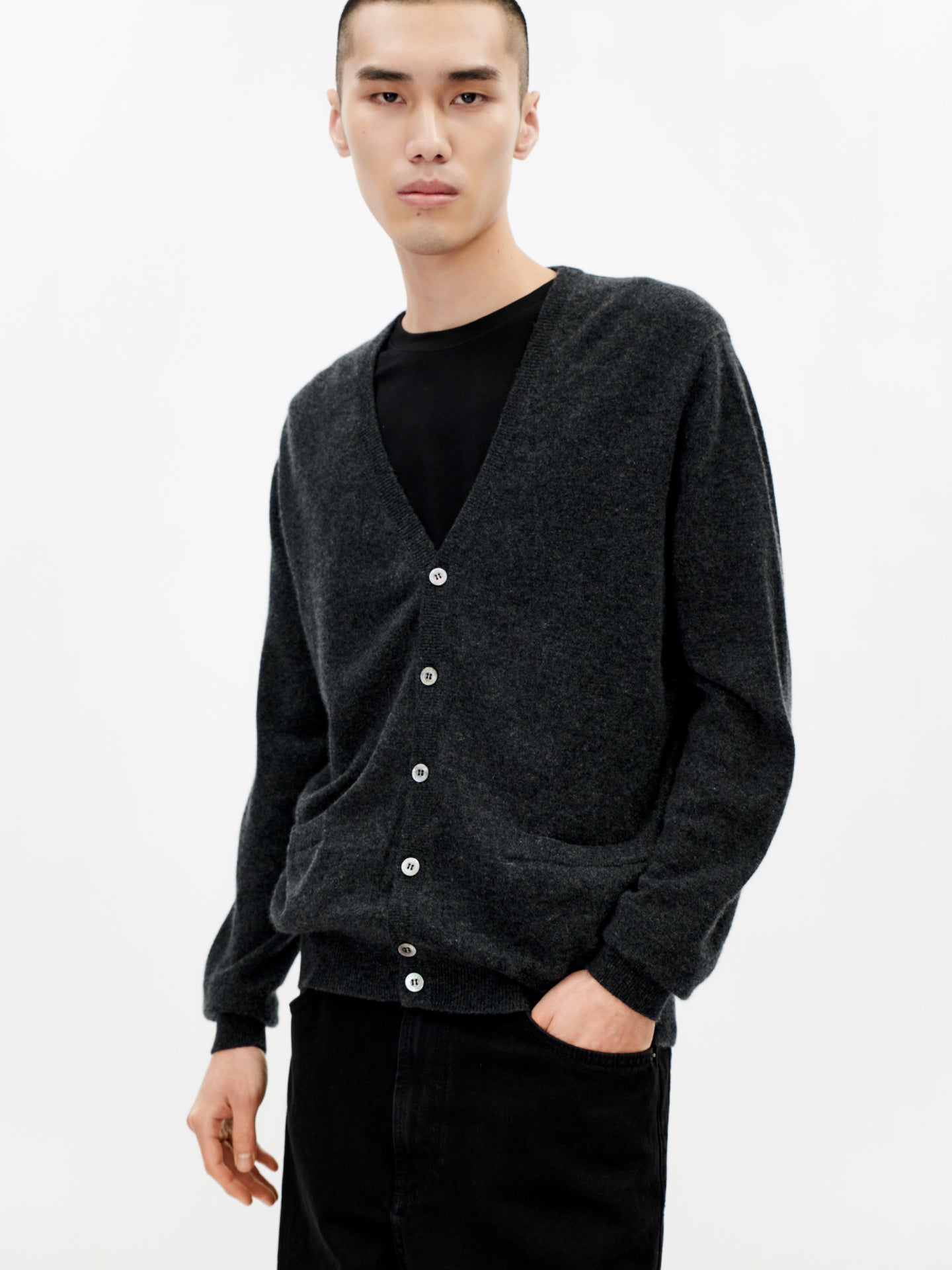 Men's Cashmere V-neck Cardigan Charcoal - Gobi Cashmere