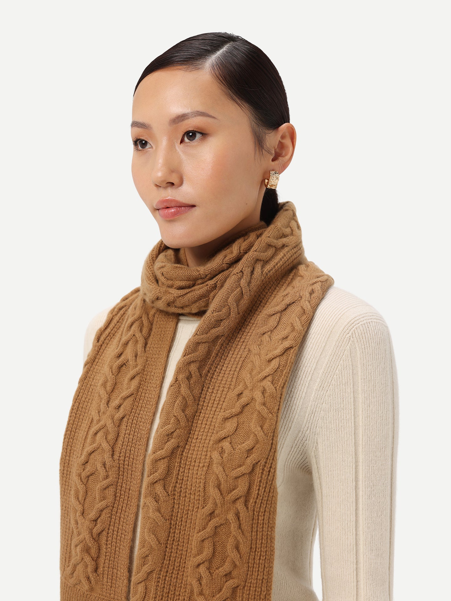 Cashmere Cable-Knit Scarf