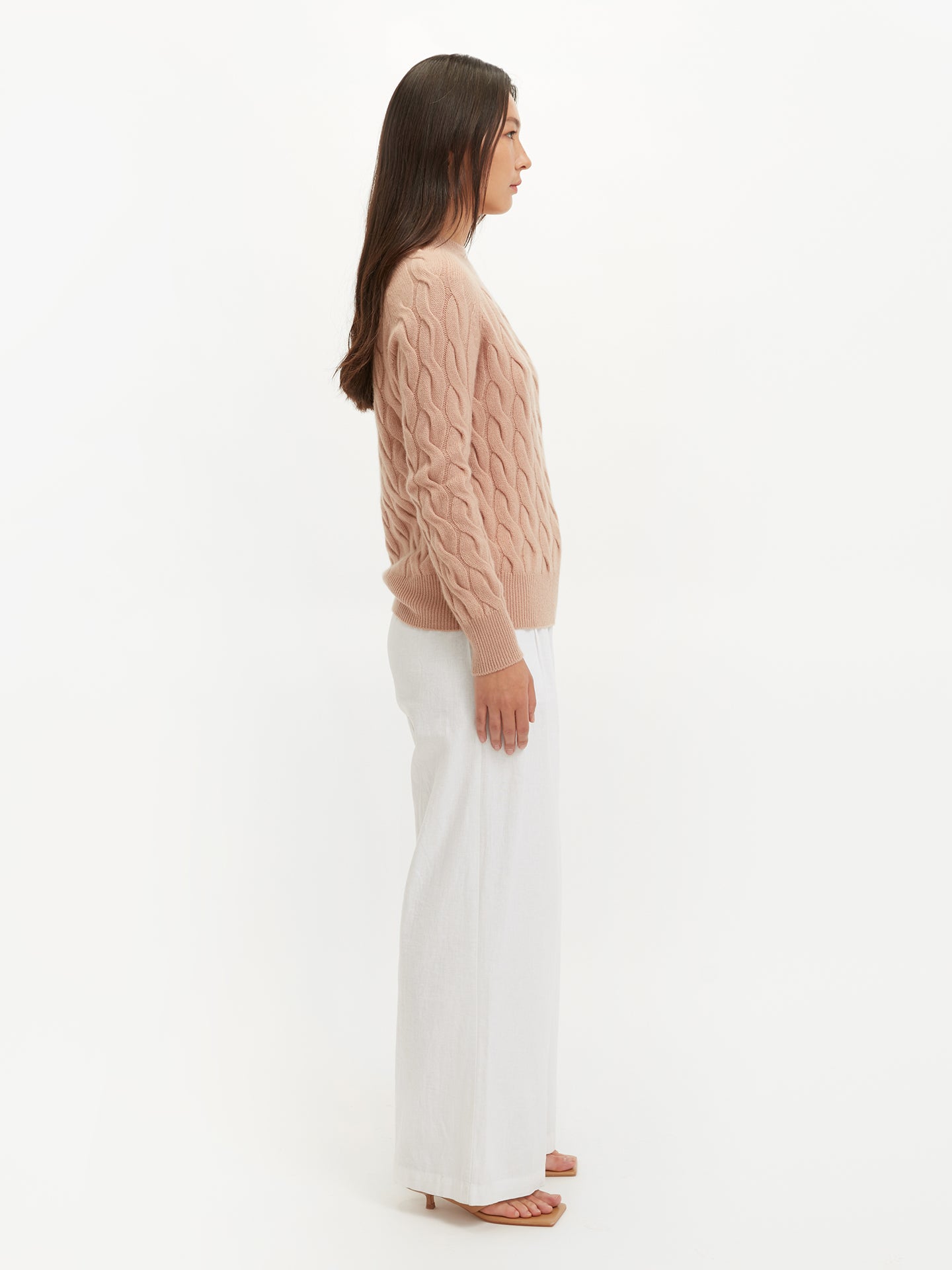 Women's Cashmere Cable Knit Round Neck Toasted Almond - Gobi Cashmere