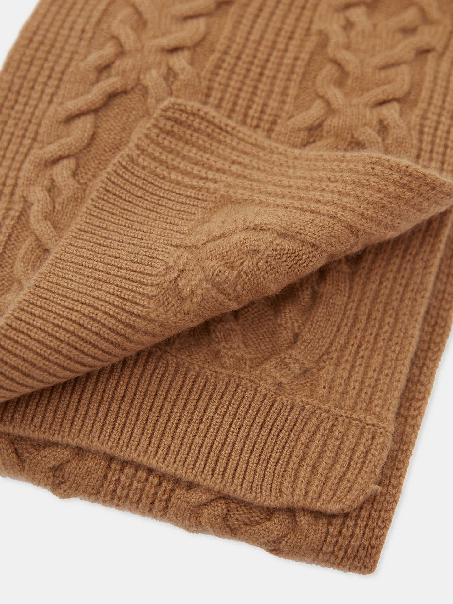 Cashmere Cable-Knit Scarf