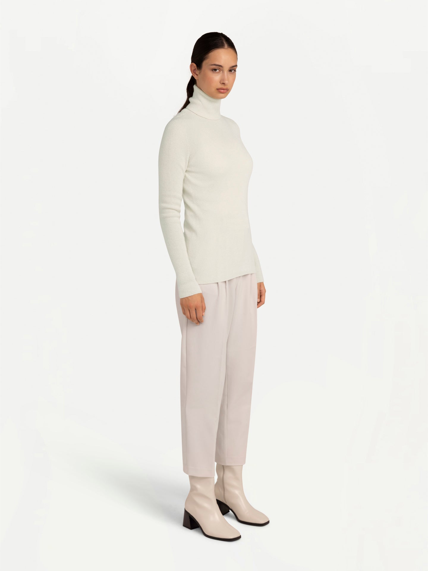 Women's Organic Cashmere Fitted Cashmere Turtleneck Off White - Gobi Cashmere