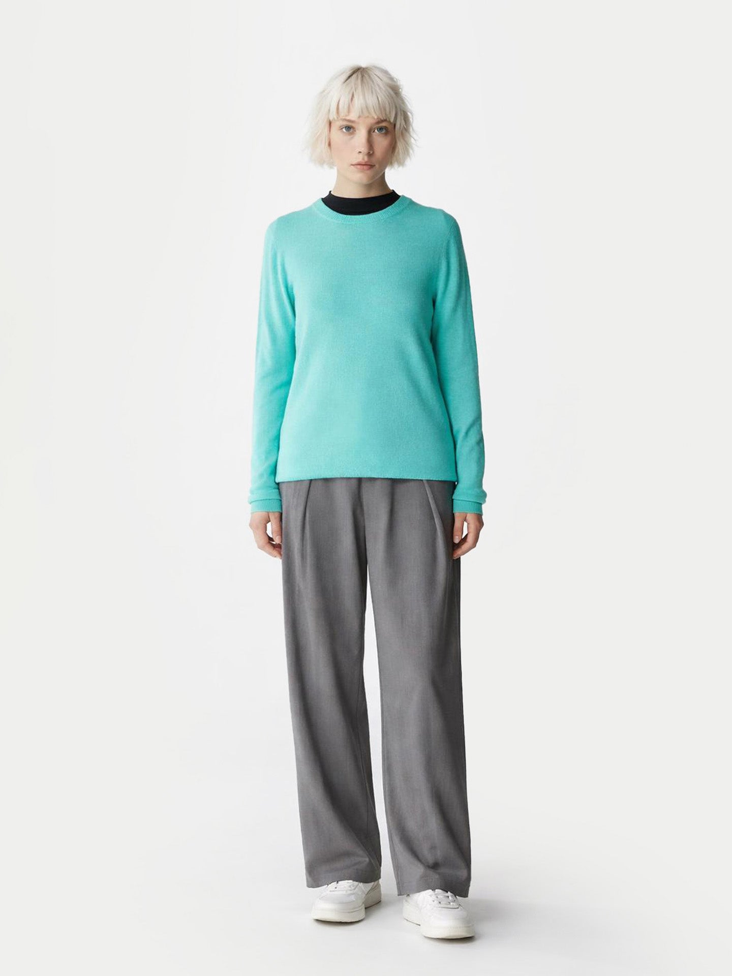 Essential Cashmere Crewneck Sweater Holiday - Gobi Cashmere