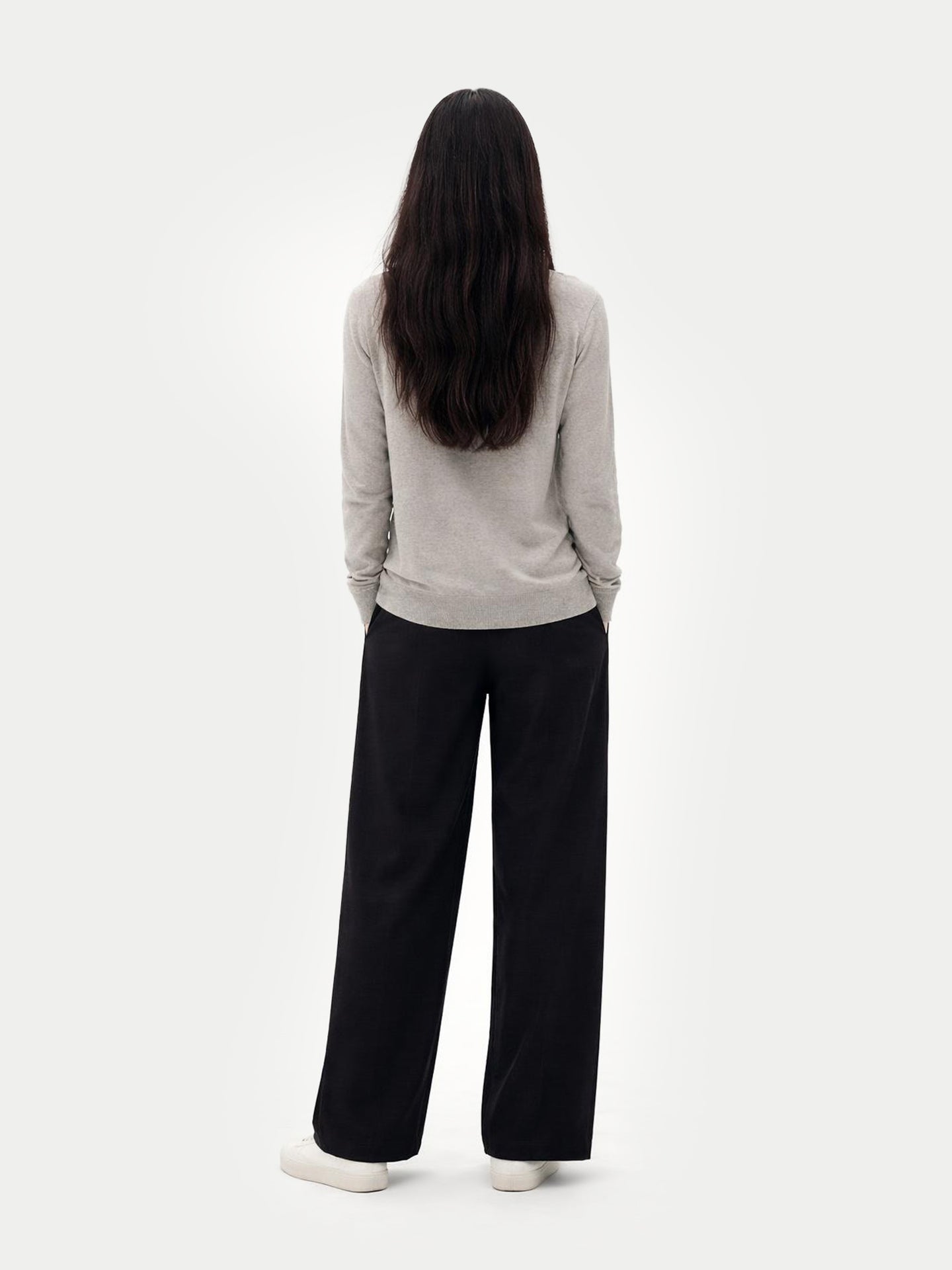 Essential Cashmere V-Neck Cardigan Dawn Blue - Gobi Cashmere