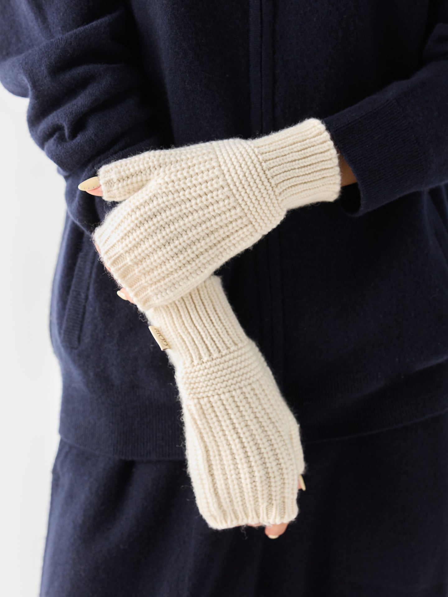 Rib-Knit Cashmere Gloves White - Gobi Cashmere