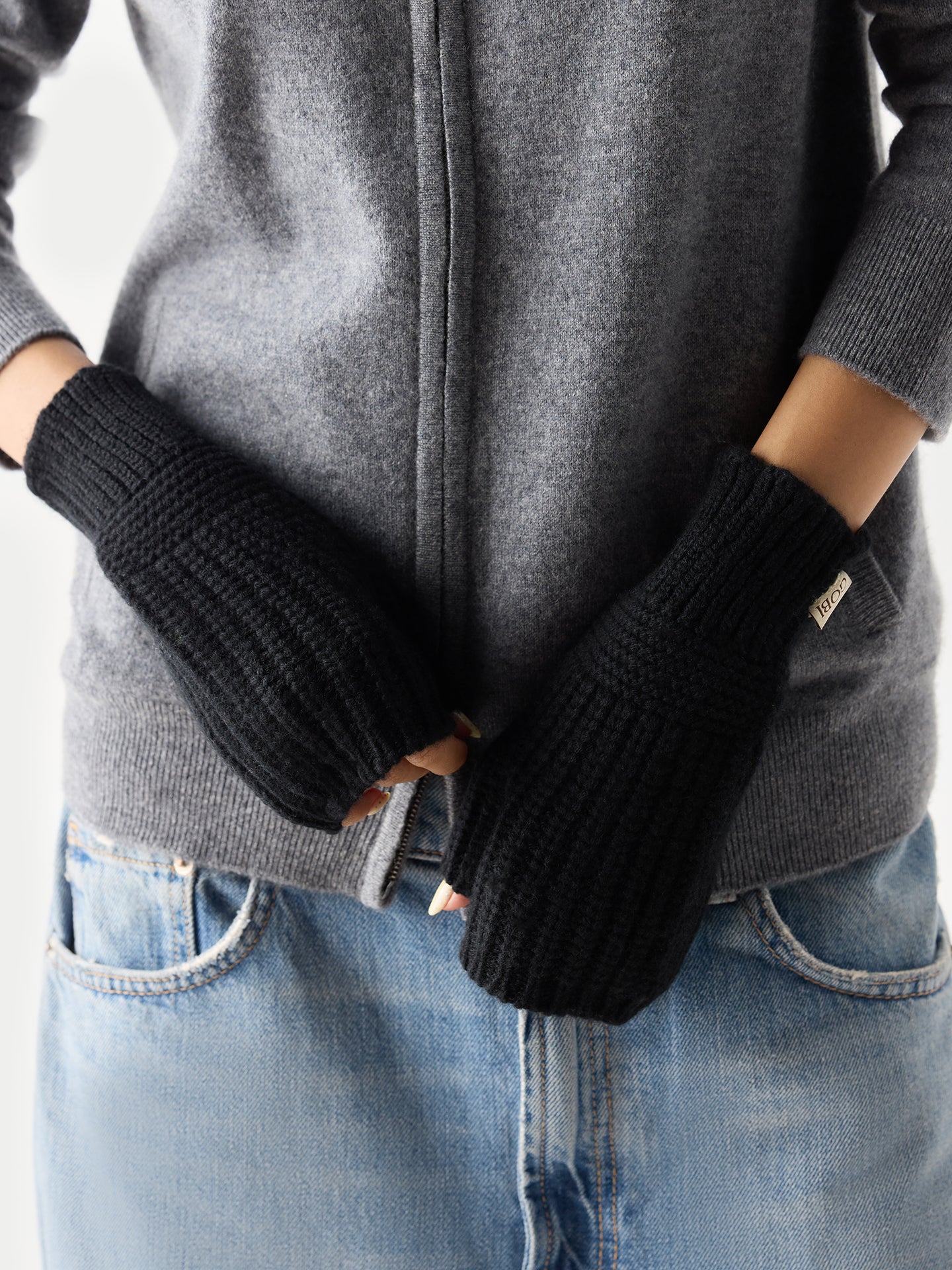 Rib-Knit Cashmere Gloves Black - Gobi Cashmere