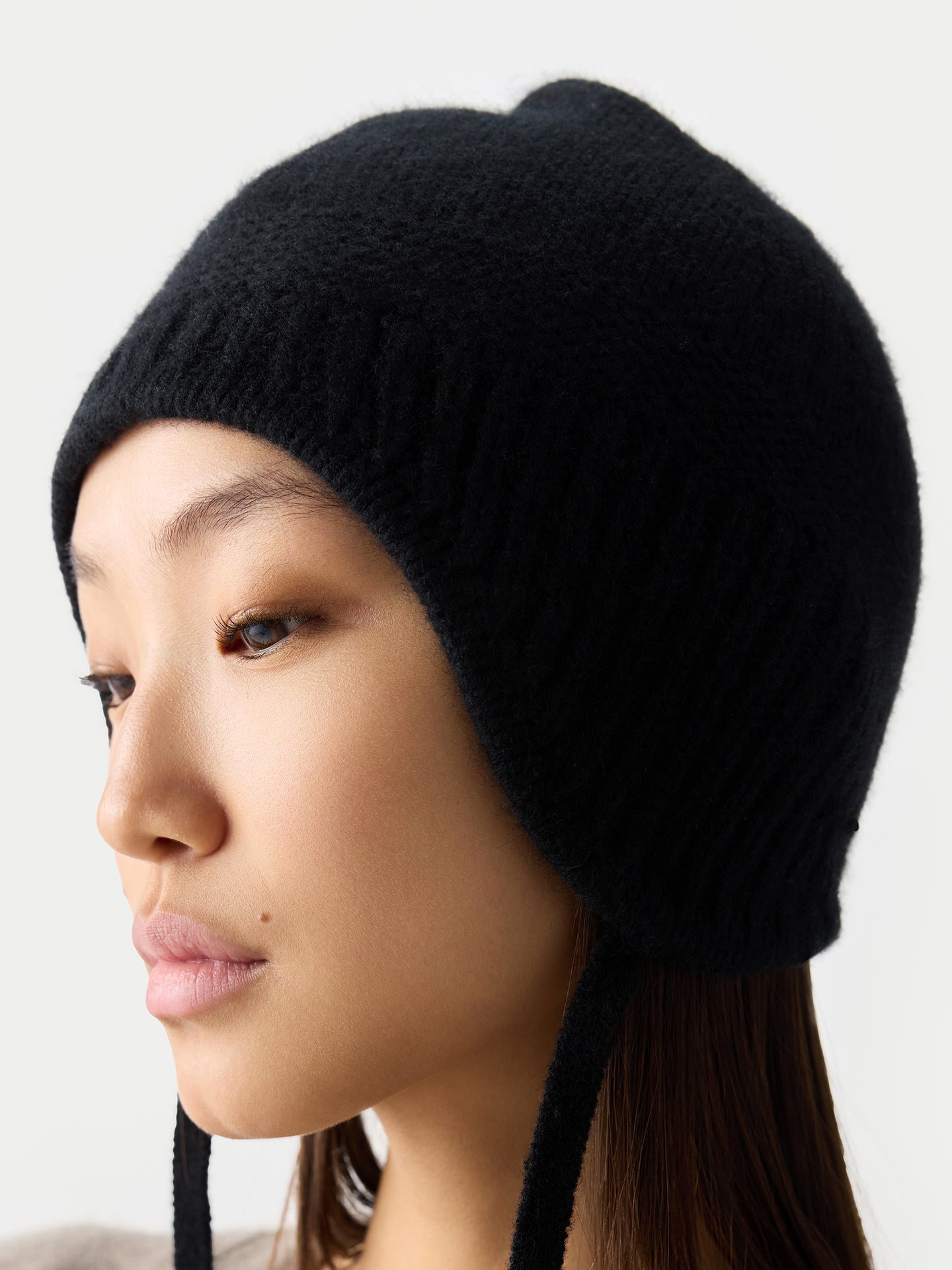 Ultimate Warmth Knit Tie Hat Black - Gobi Cashmere