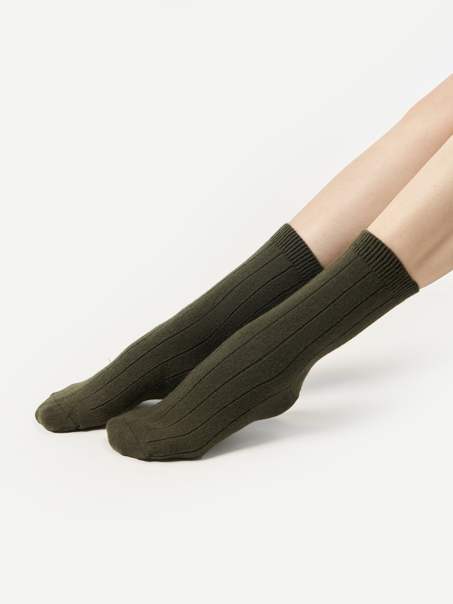 Unisex Cashmere Trim Knit Bed Socks Capulet Olive  - Gobi Cashmere