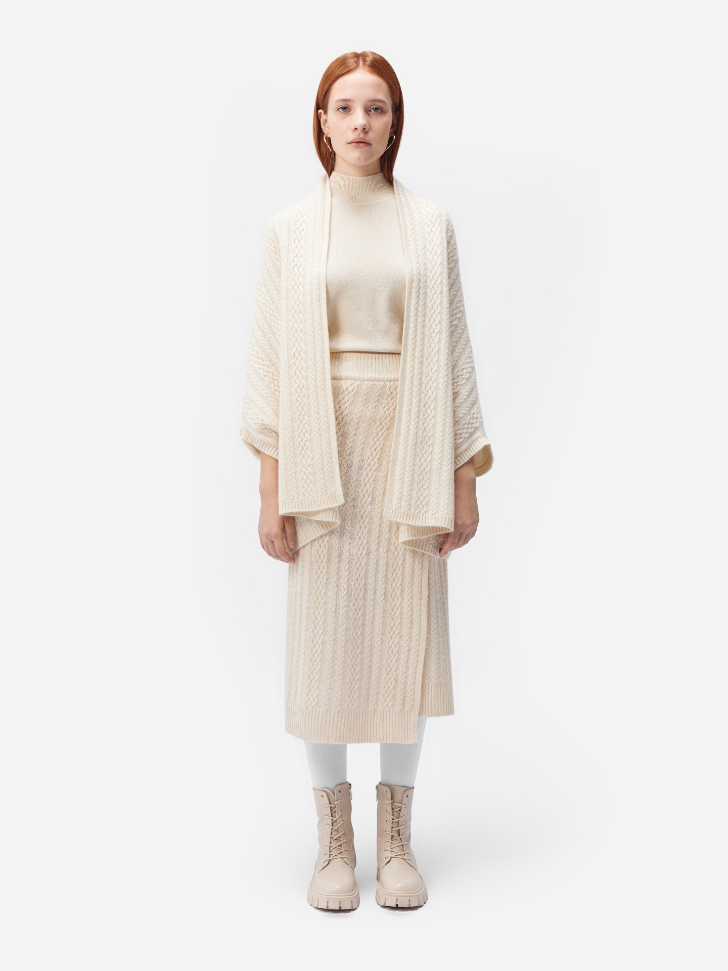 Women's Organic Colour Cable-Knit Cashmere Poncho Off White - Gobi Cashmere