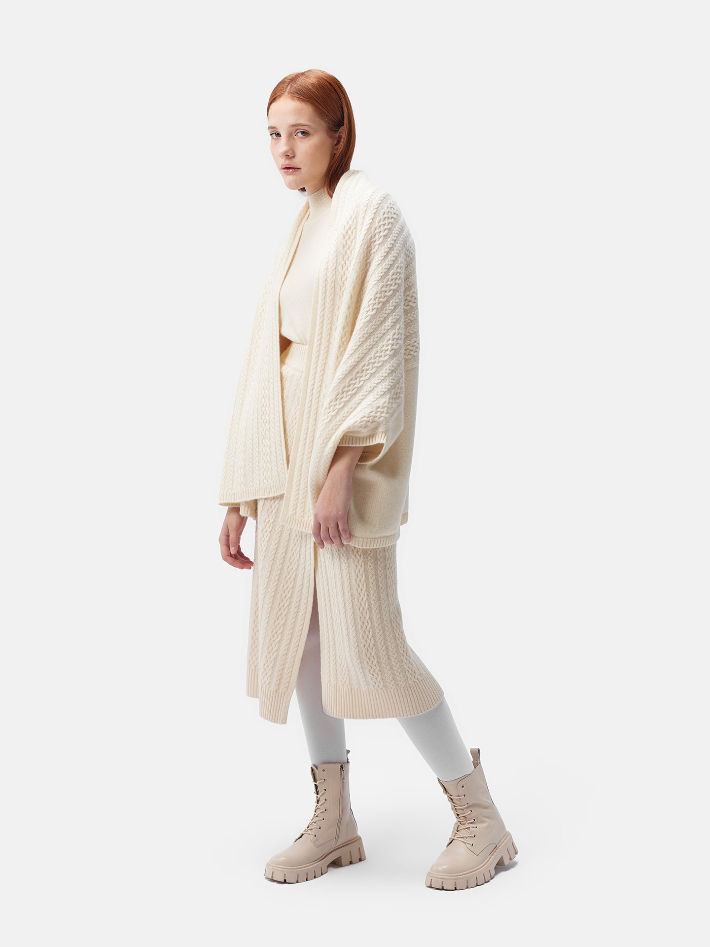 Women's Organic Colour Cable-Knit Cashmere Poncho Off White - Gobi Cashmere