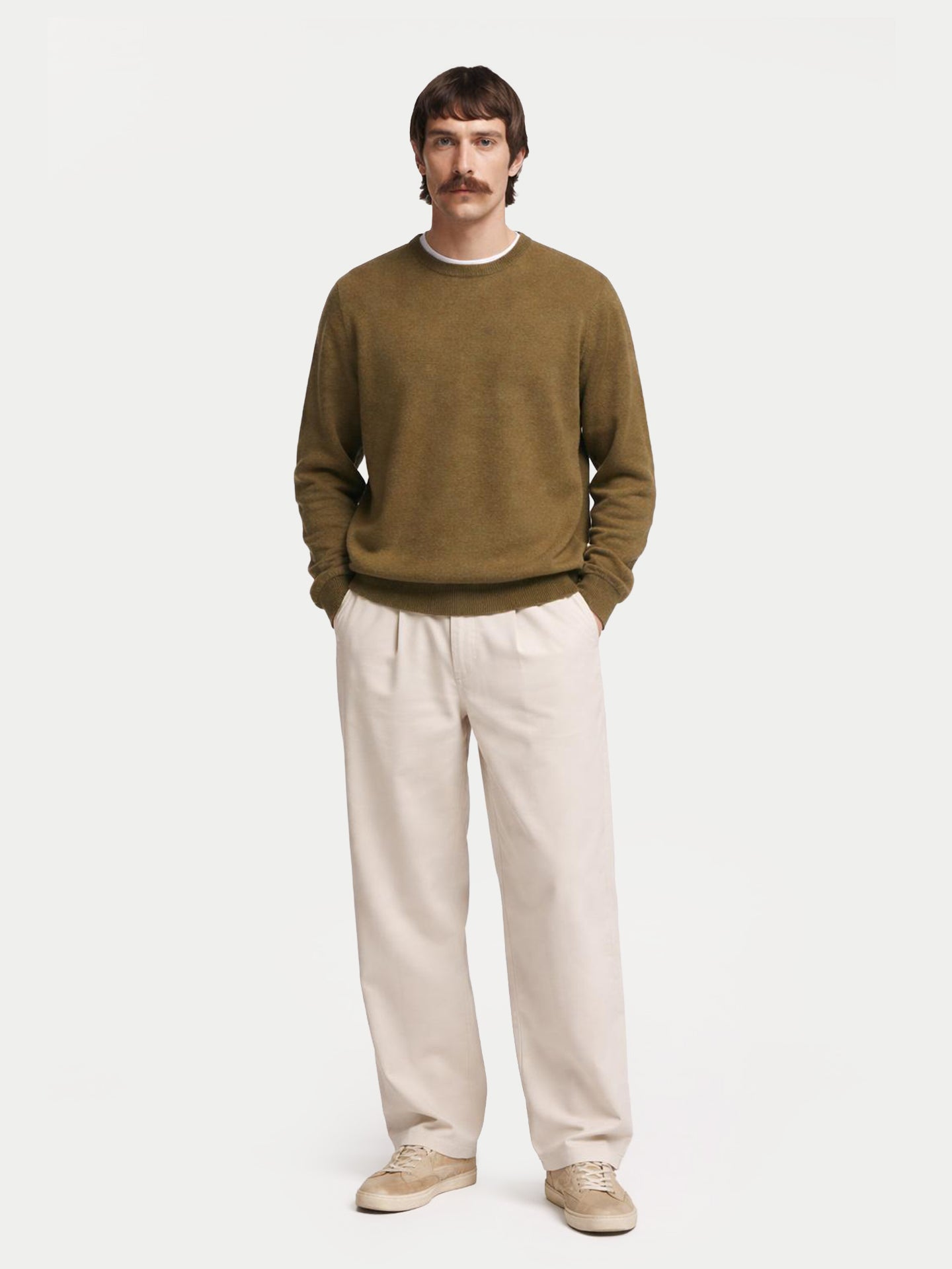 Essential Crewneck Cashmere Sweater Aloe - Gobi Cashmere