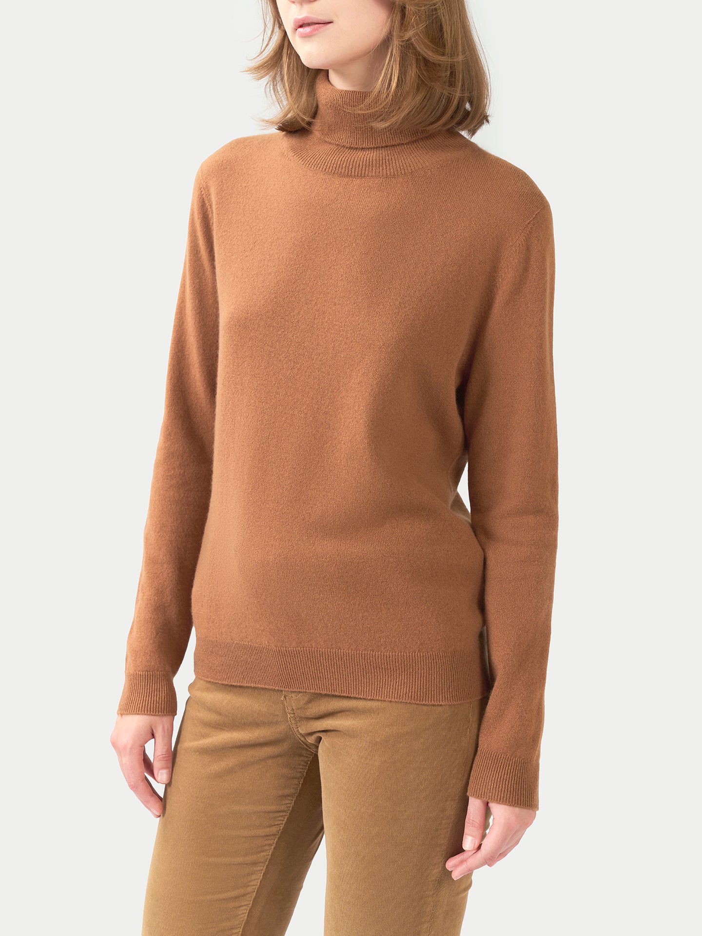 Essential Cashmere Turtleneck Sweater
