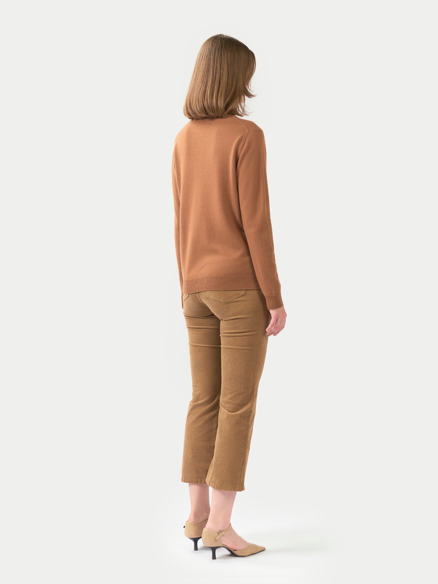 Essential Cashmere Turtleneck Sweater
