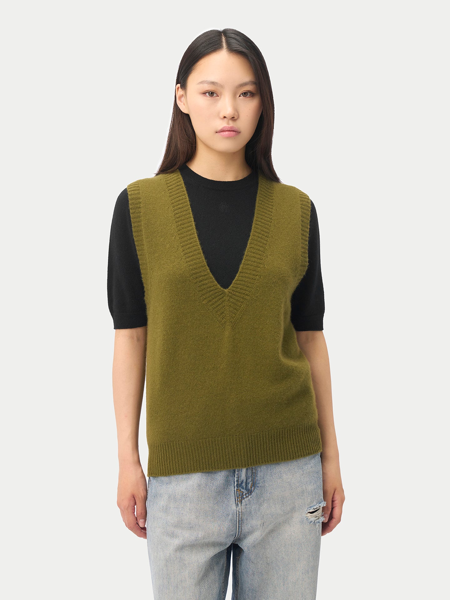 Women's Relaxed V-Neck Cashmere Vest