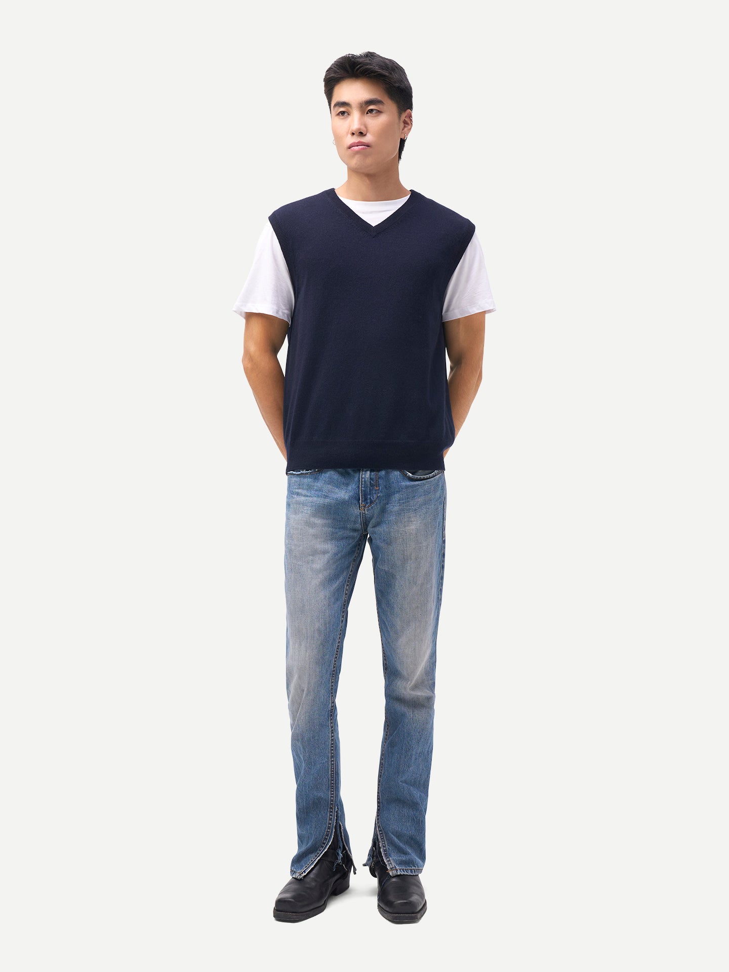 Timeless V-Neck Cashmere Vest