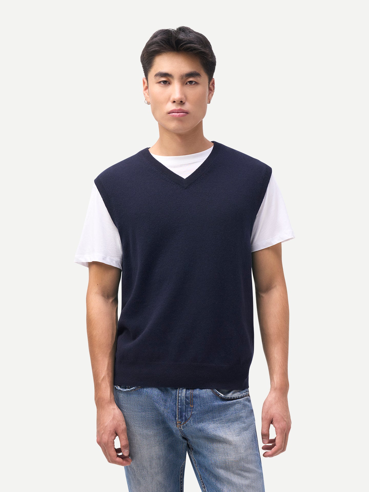 Timeless V-Neck Cashmere Vest