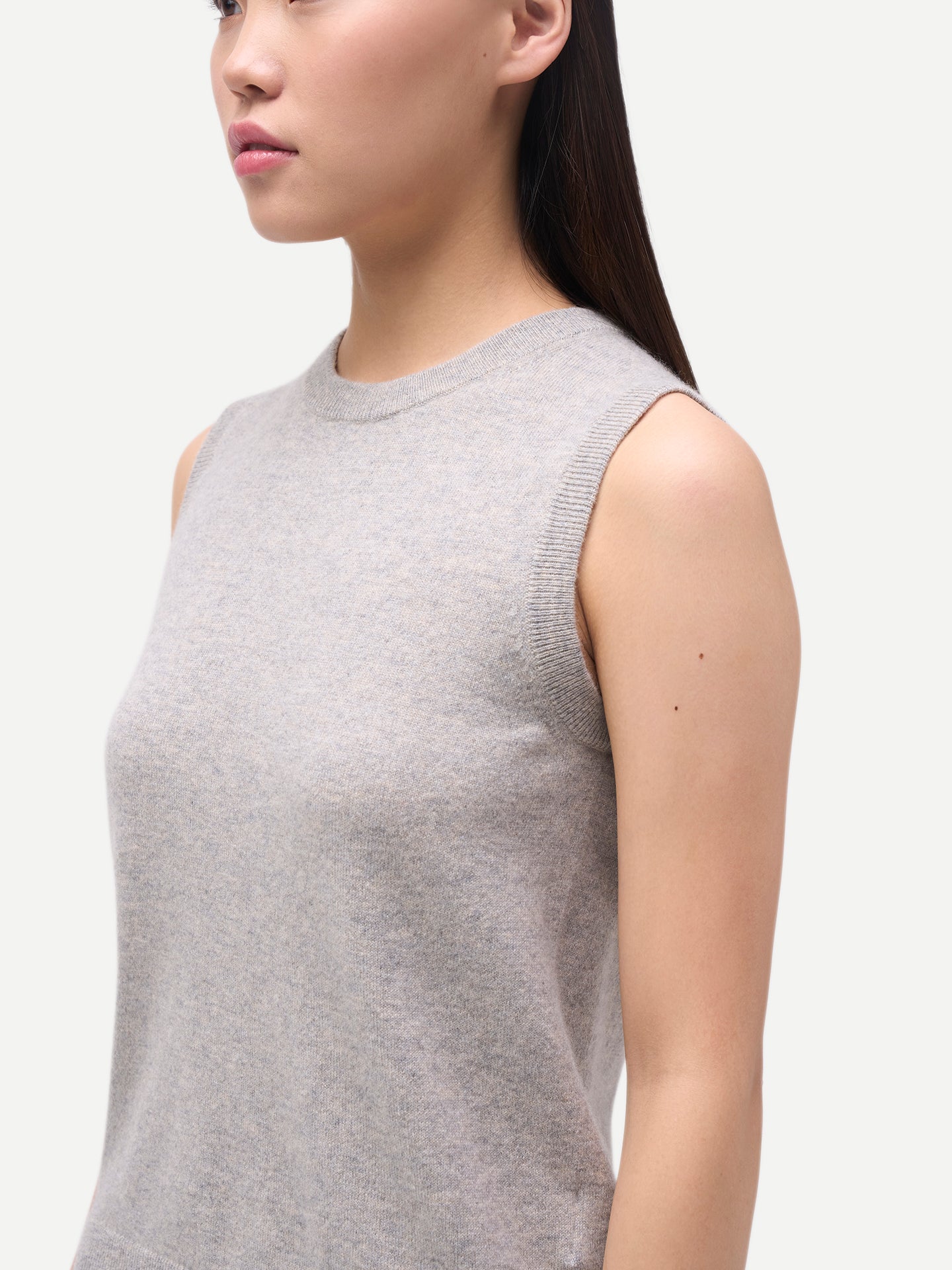 Timeless Cashmere Crewneck Vest