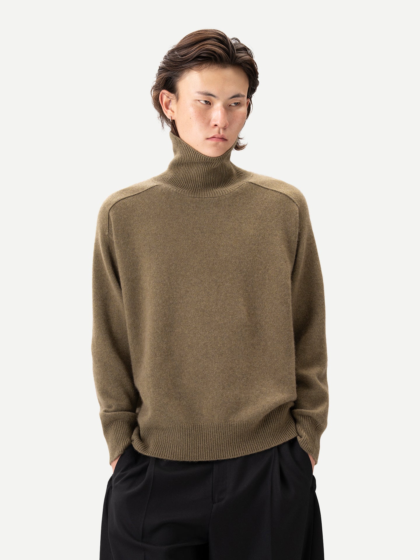 Unisex High-Neck Cashmere Sweater