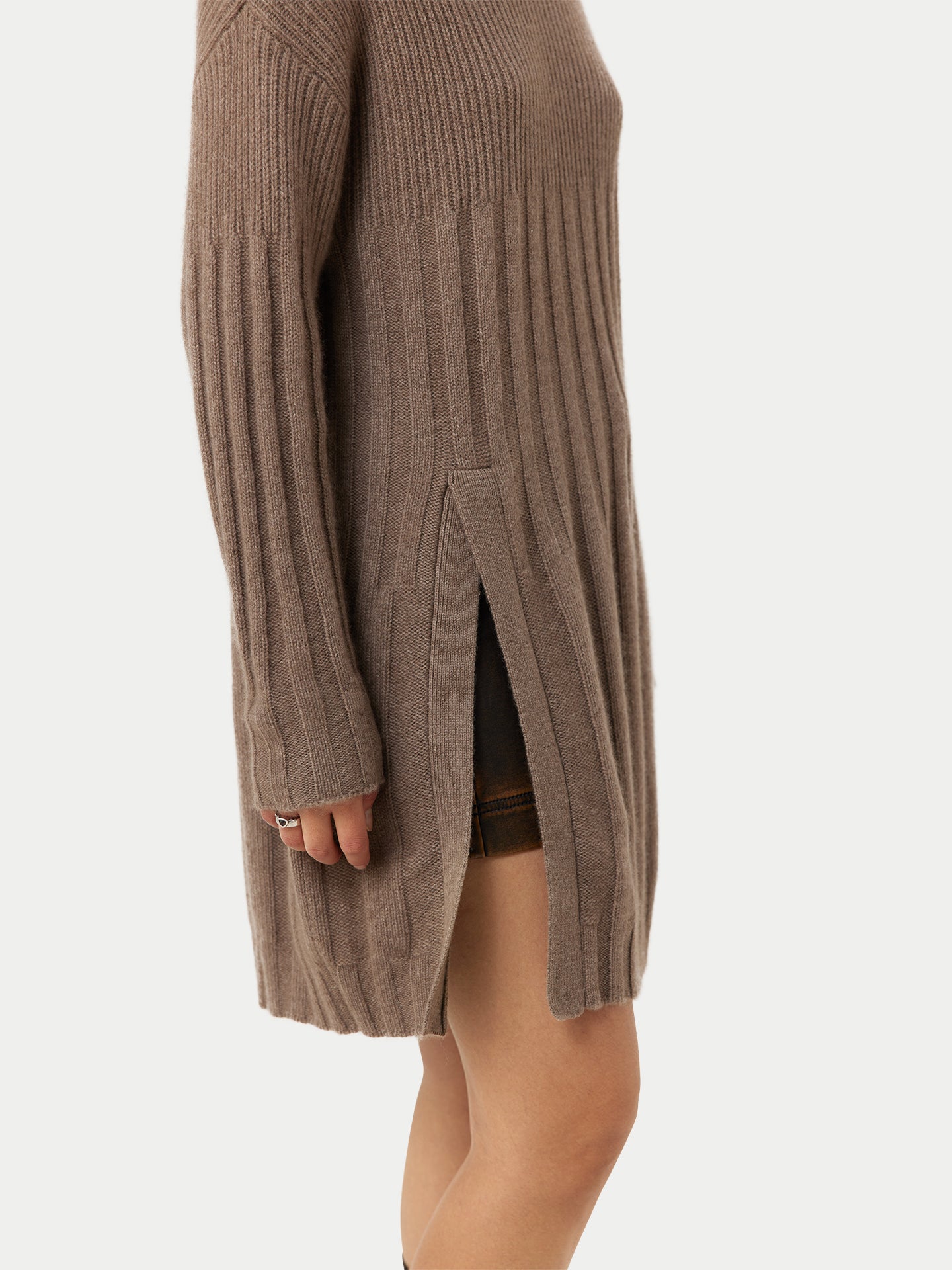 Women's Organic Front Slit Cashmere Sweater Taupe - Gobi Cashmere