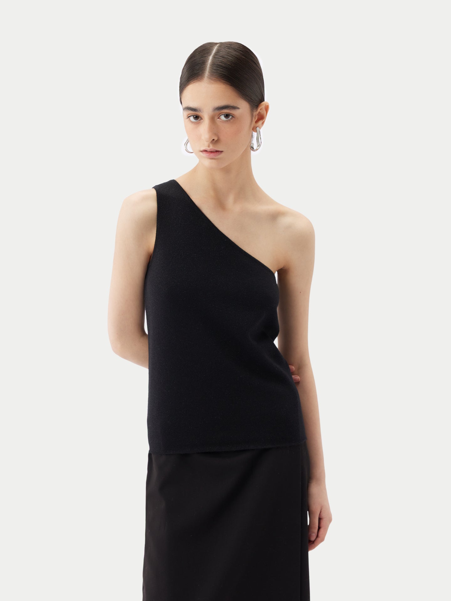 Women's Cashmere Silk Sleeveless Asymmetric Top Black - Gobi Cashmere