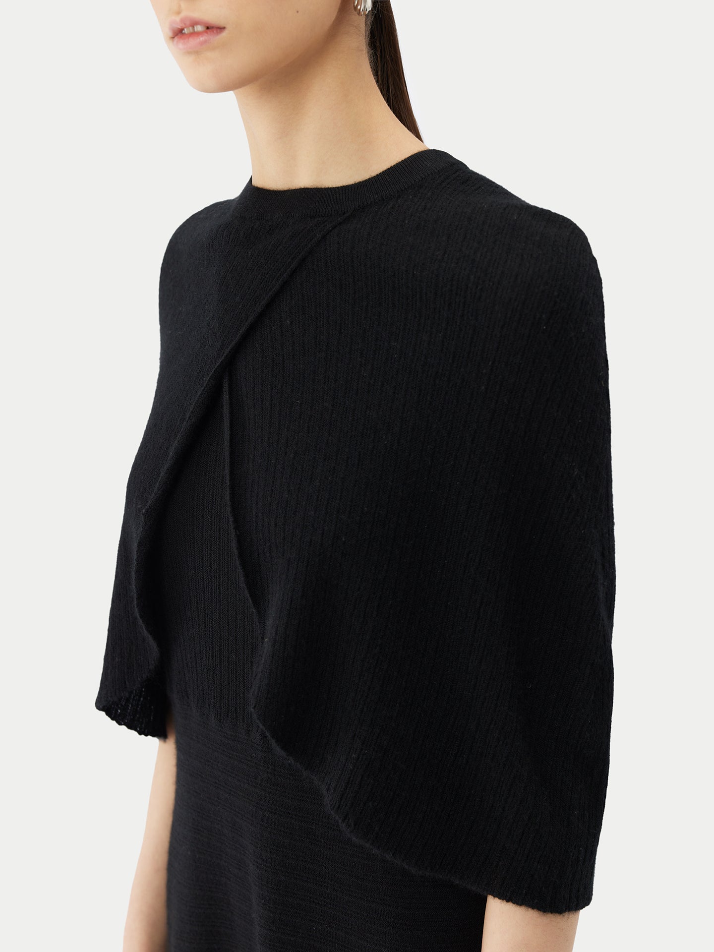 Women's Lightweight Silk Cashmere Capelet Black - Gobi Cashmere