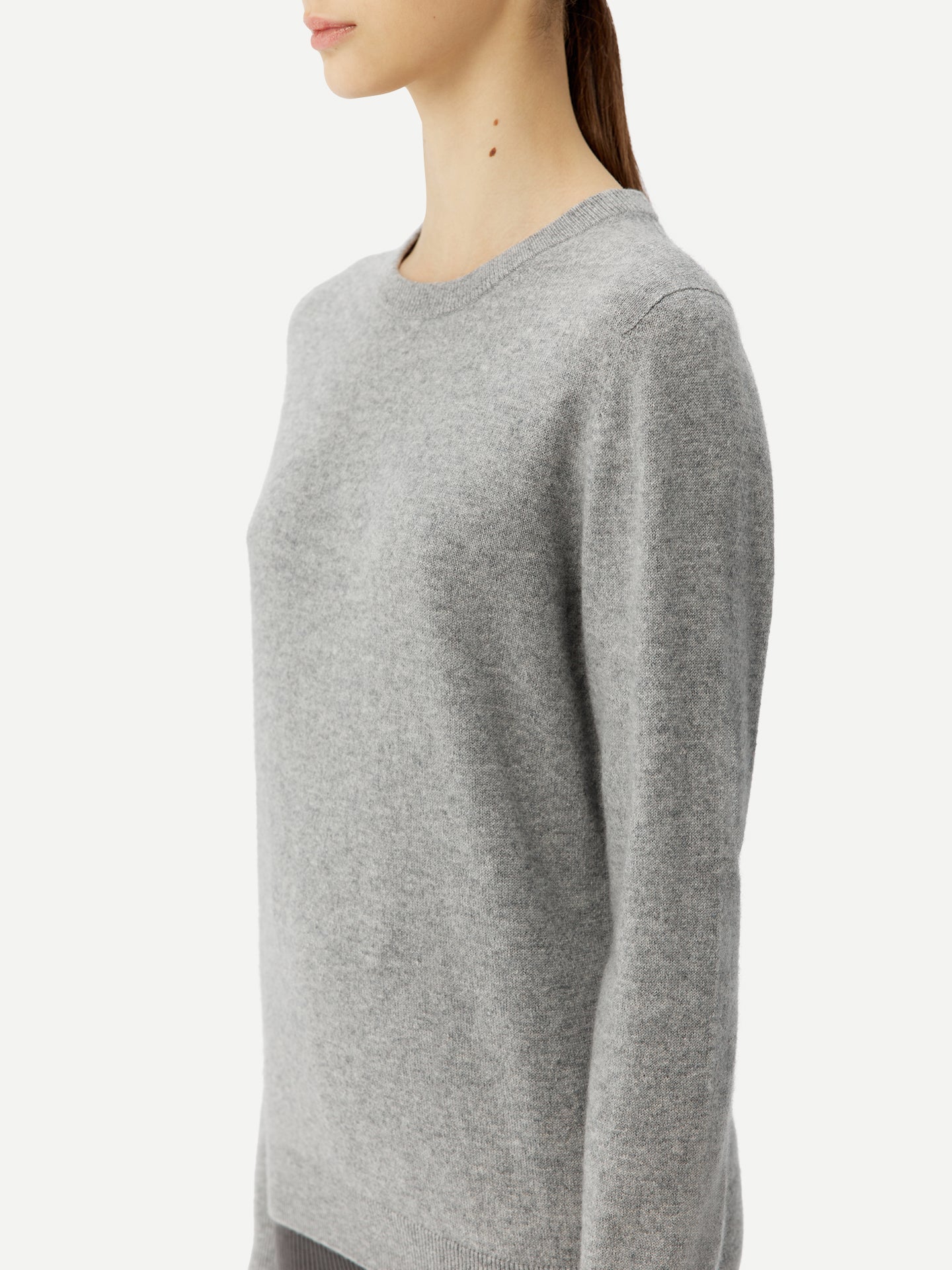 Women's Cashmere Essential Crew Neck Sweater Vapor Blue - Gobi Cashmere