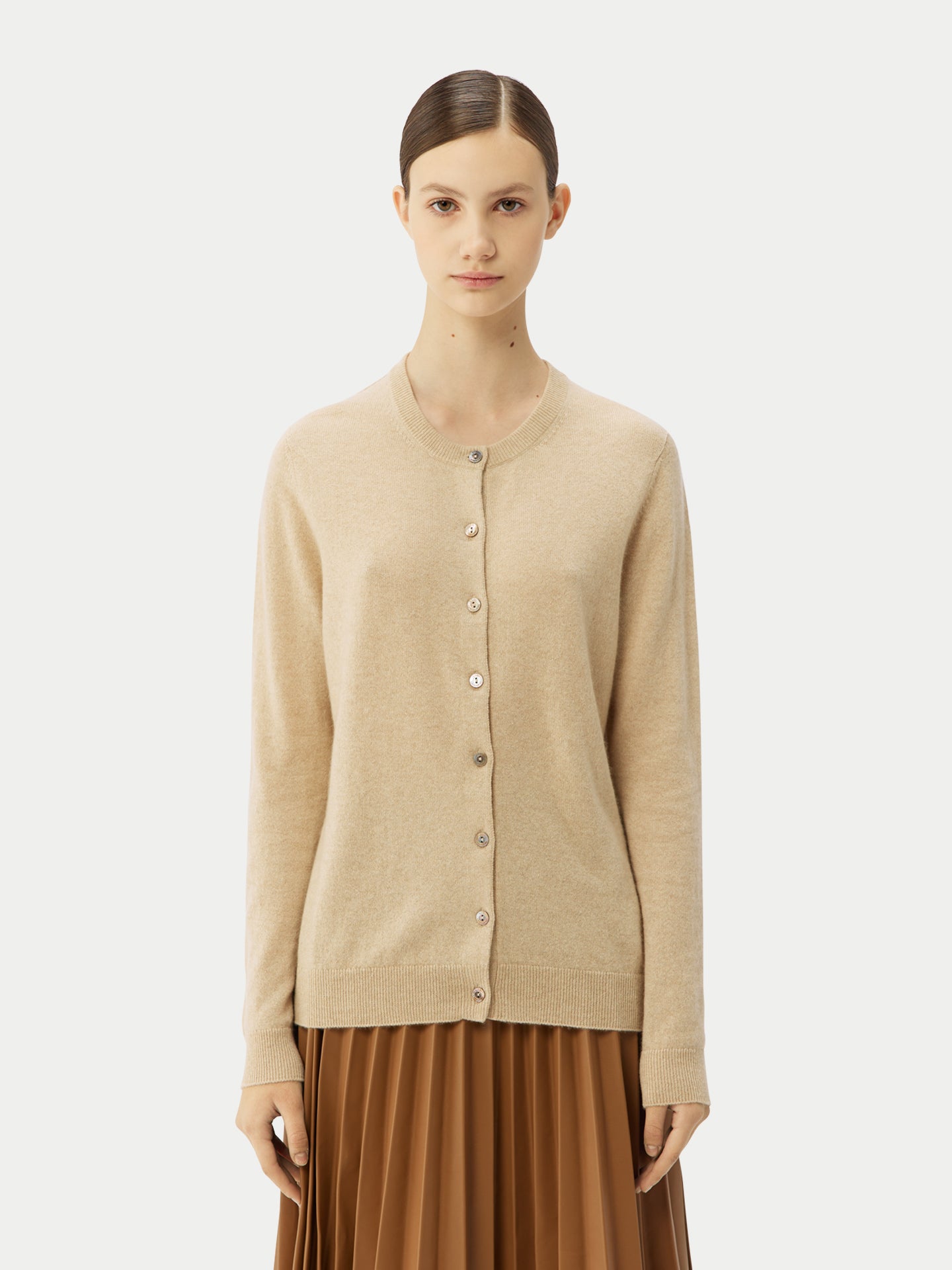 Women's Cashmere Crew Neck Cardigan Beige - Gobi Cashmere