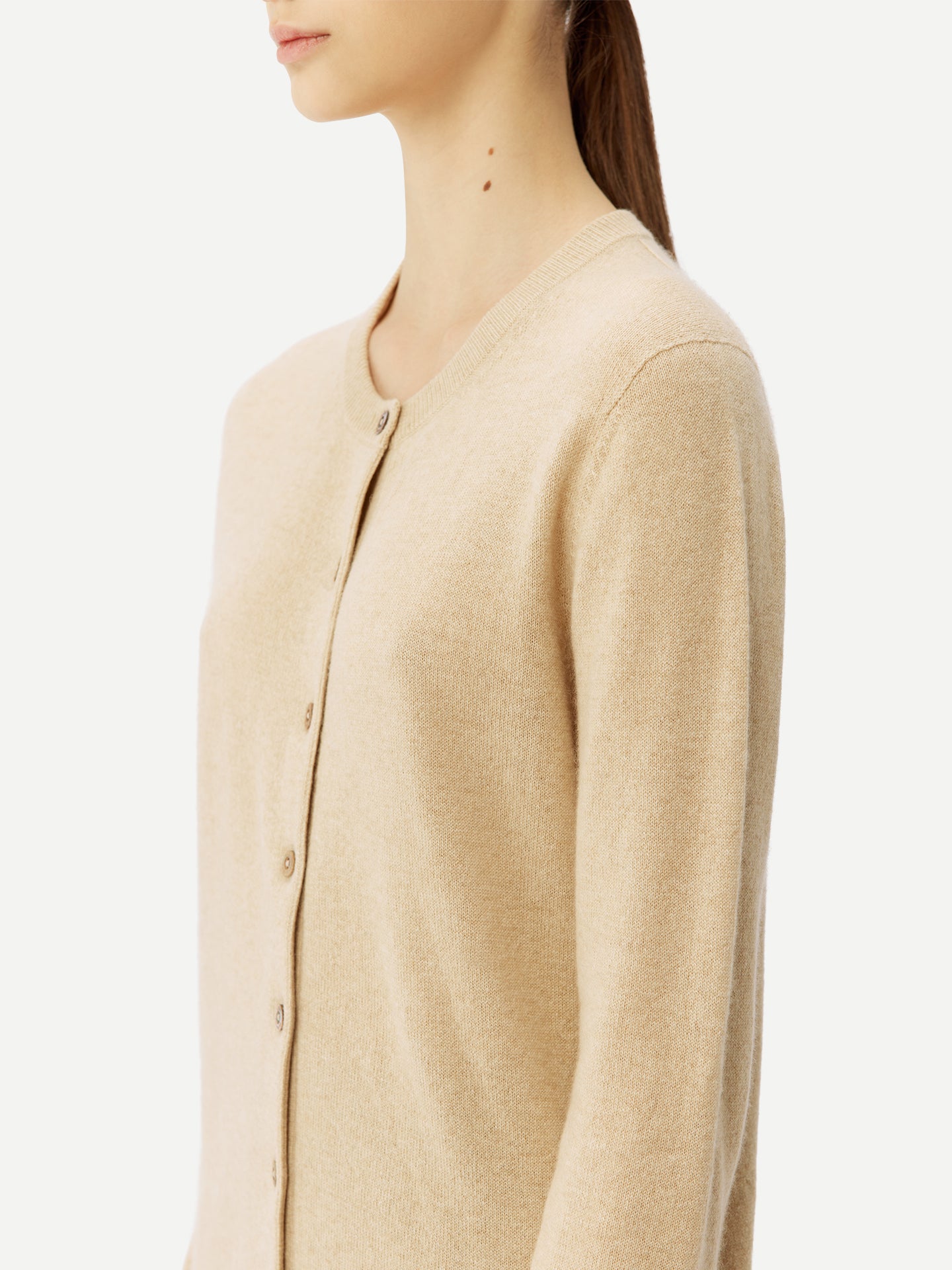 Women's Cashmere Crew Neck Cardigan Beige - Gobi Cashmere