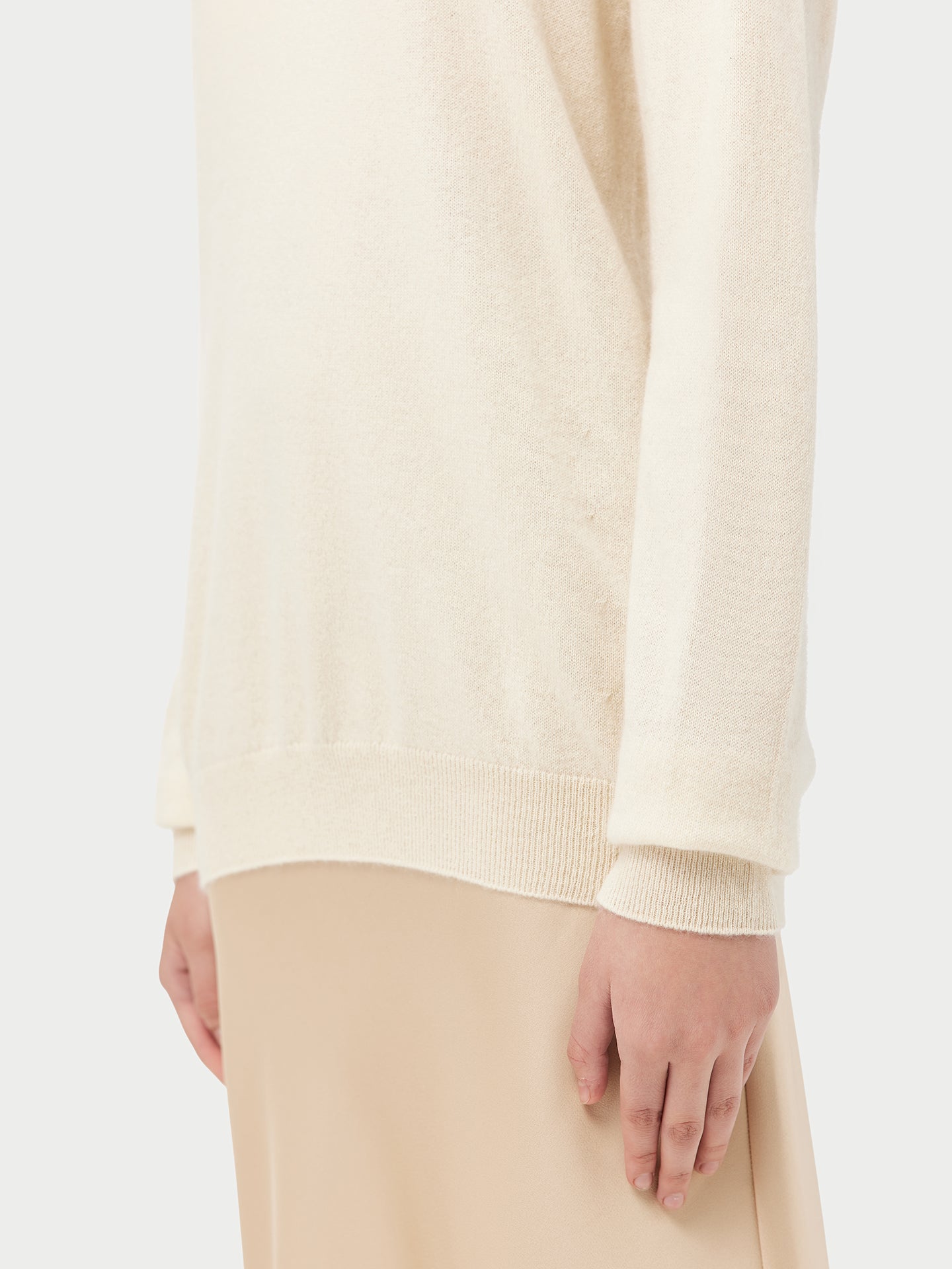 Women's Cashmere Basic Crew Neck Sweater White - Gobi Cashmere