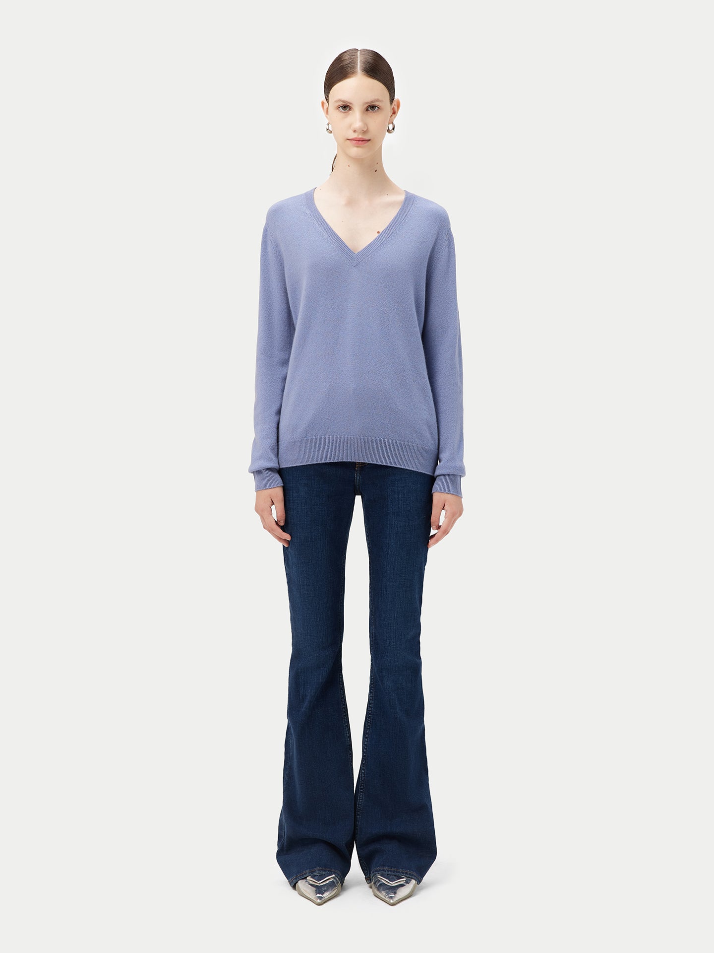 Women's Basic Cashmere V-Neck Sweater English Manor - Gobi Cashmere