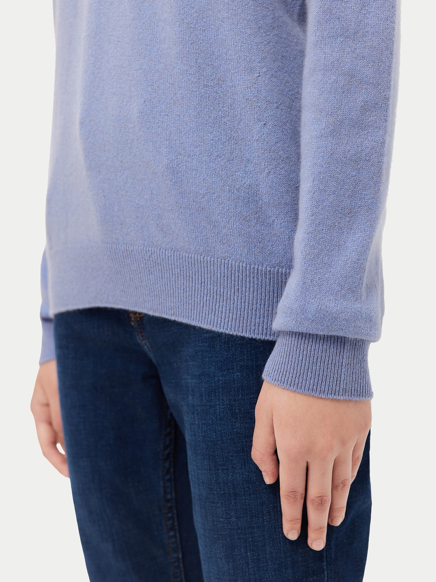 Women's Basic Cashmere V-Neck Sweater English Manor - Gobi Cashmere