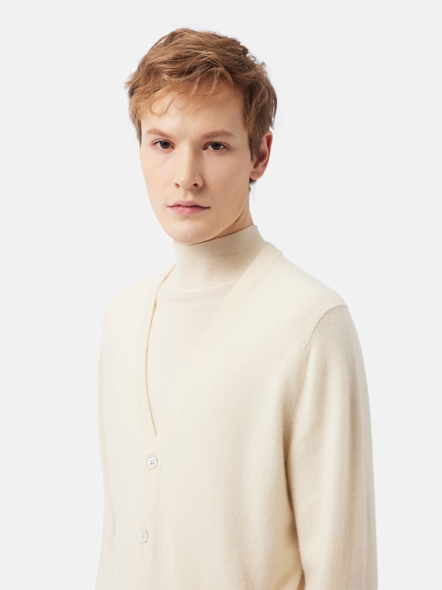 Men's Organic Cashmere V-neck Cardigan Off White - Gobi Cashmere