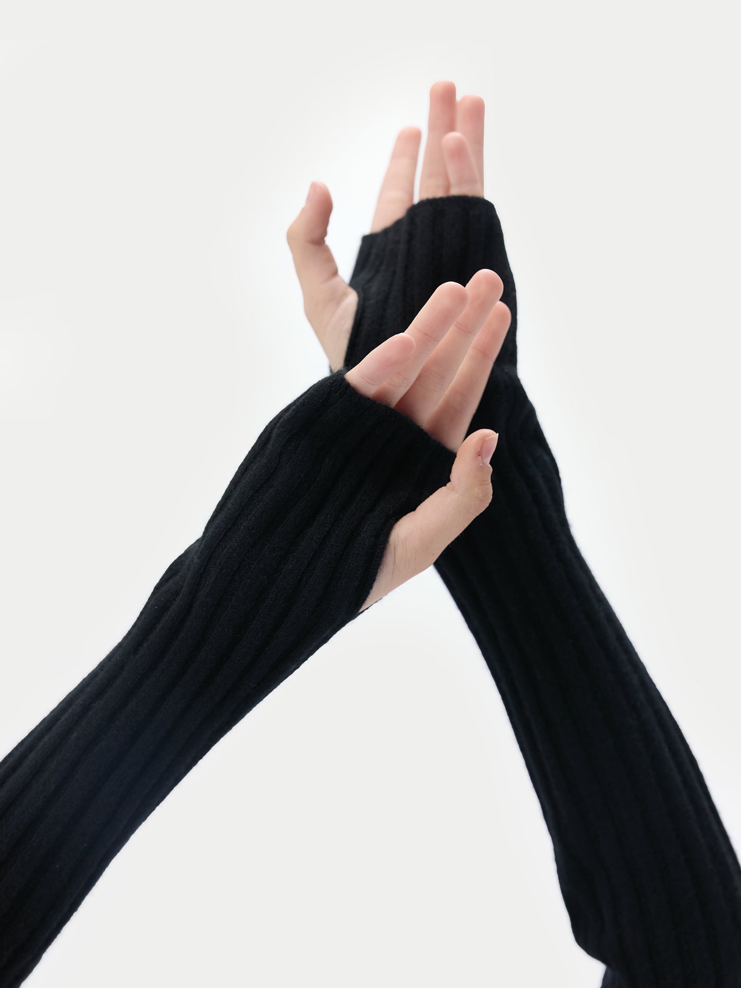 Women's Cashmere Fingerless Gloves Black - Gobi Cashmere 