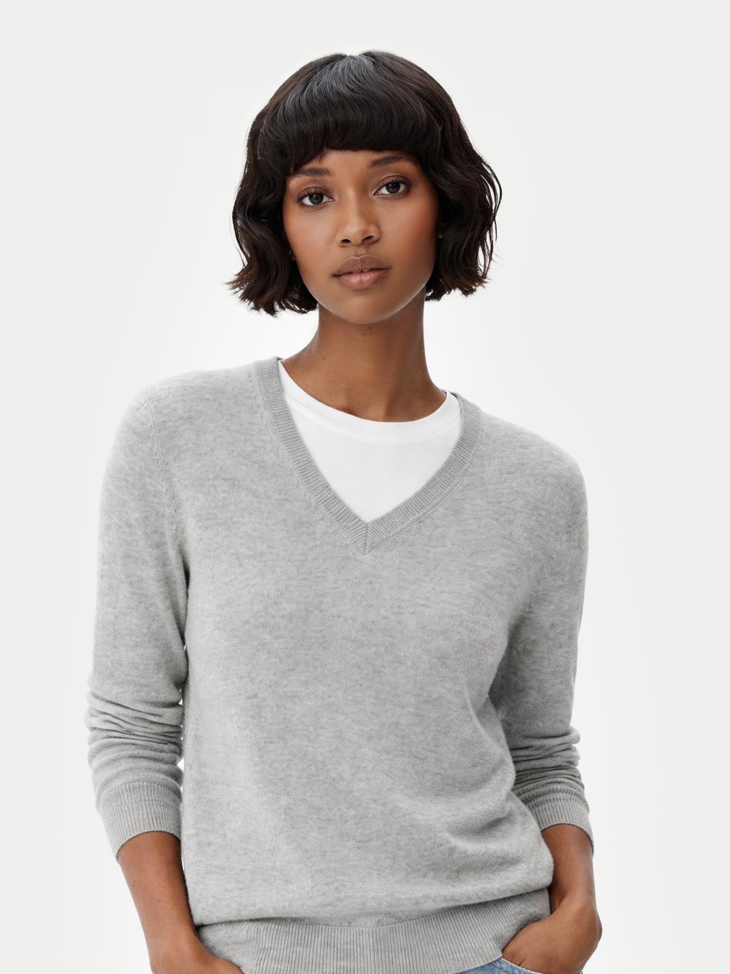 Essential Cashmere V-Neck Sweater Dawn Blue - Gobi Cashmere
