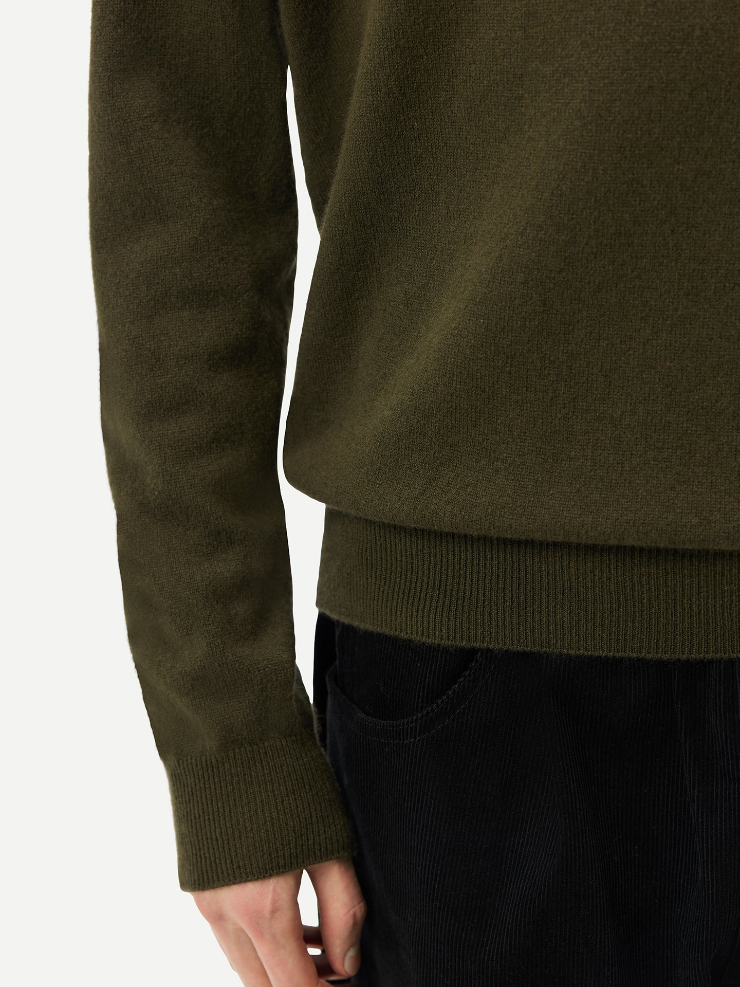 Men's Cashmere Basic Turtle Neck Sweater Capulet Olive - Gobi Cashmere