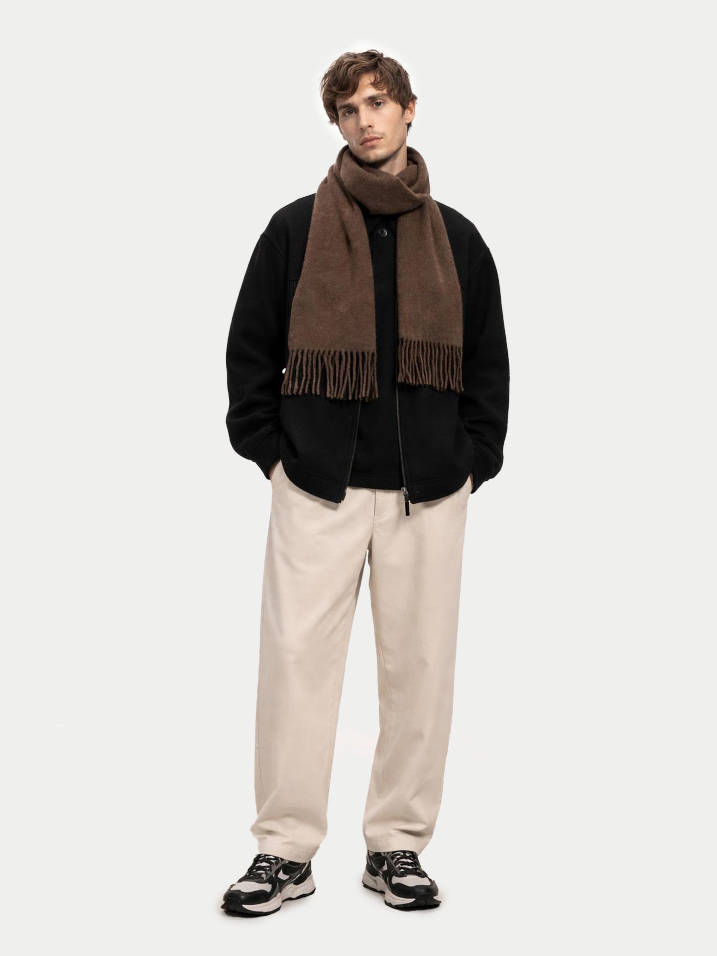 Кашемировый шарф с бахромой