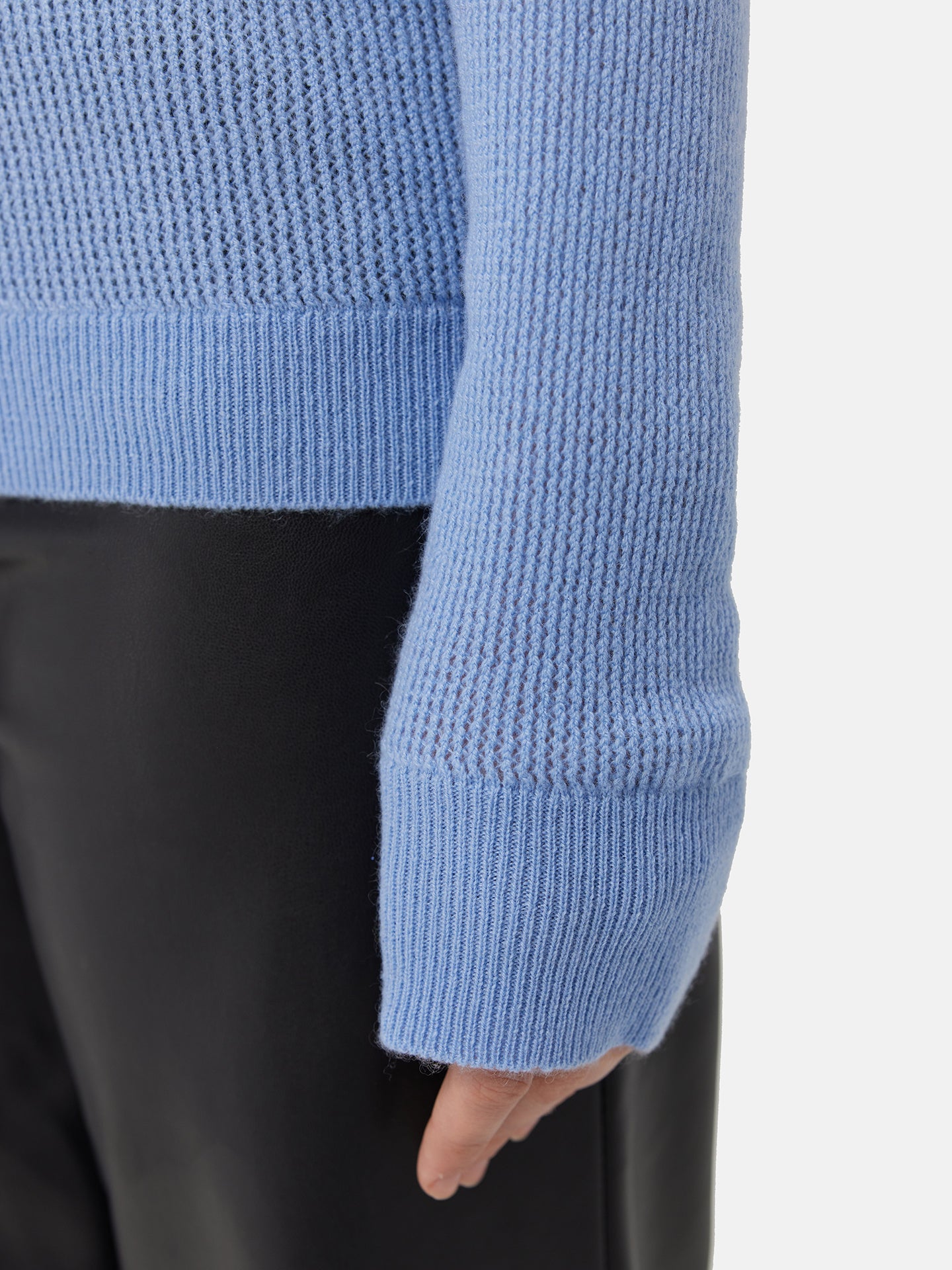 Women's Ajour-Knit Cashmere Crewneck Sweater Della Robbia Blue - Gobi Cashmere