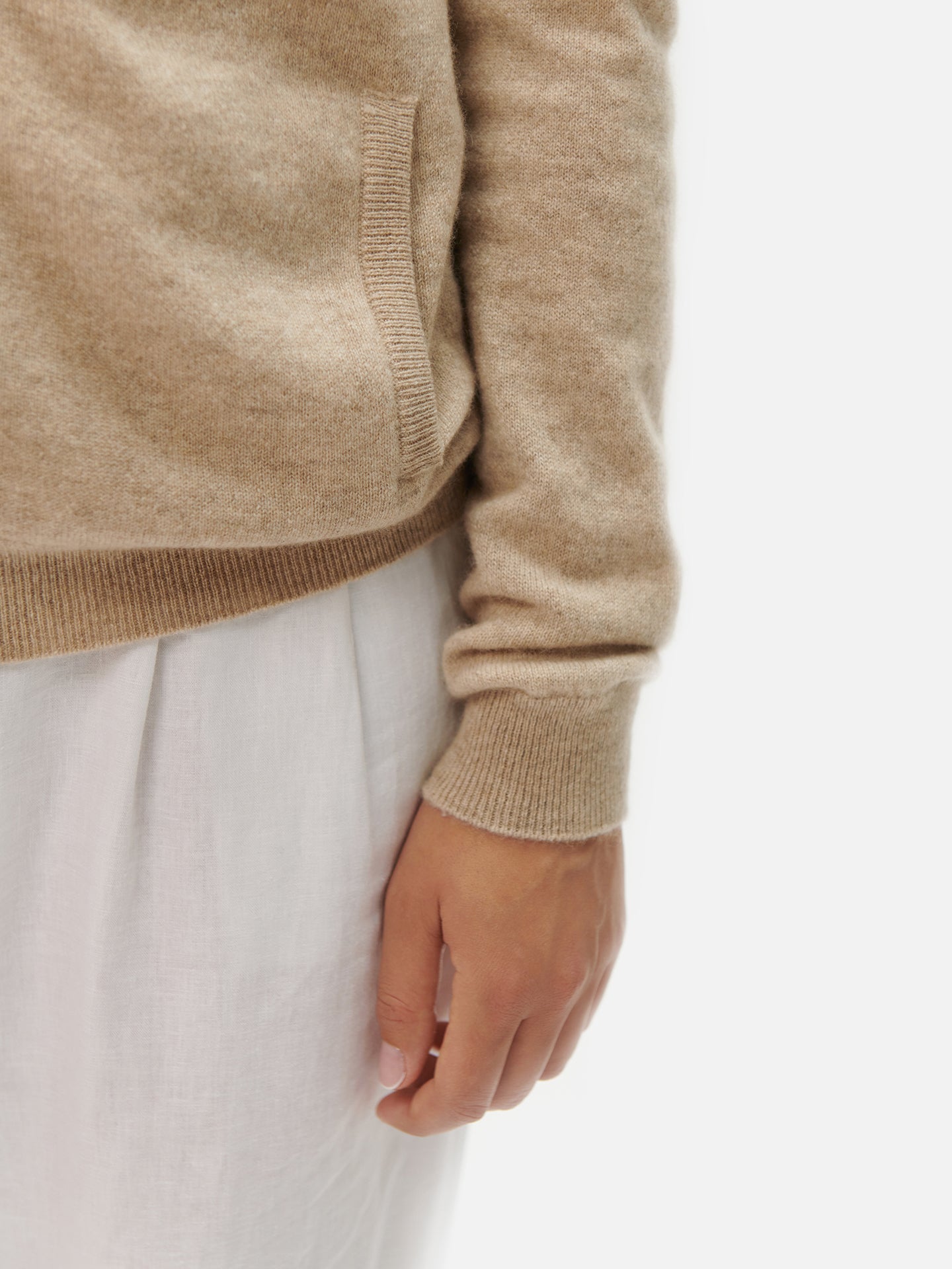 Women's Cashmere Zip Cardigan Beige- Gobi Cashmere