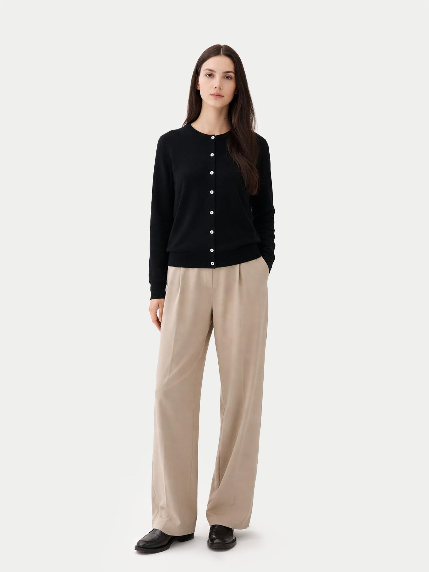 Essential Cashmere Crewneck Cardigan Black - Gobi Cashmere