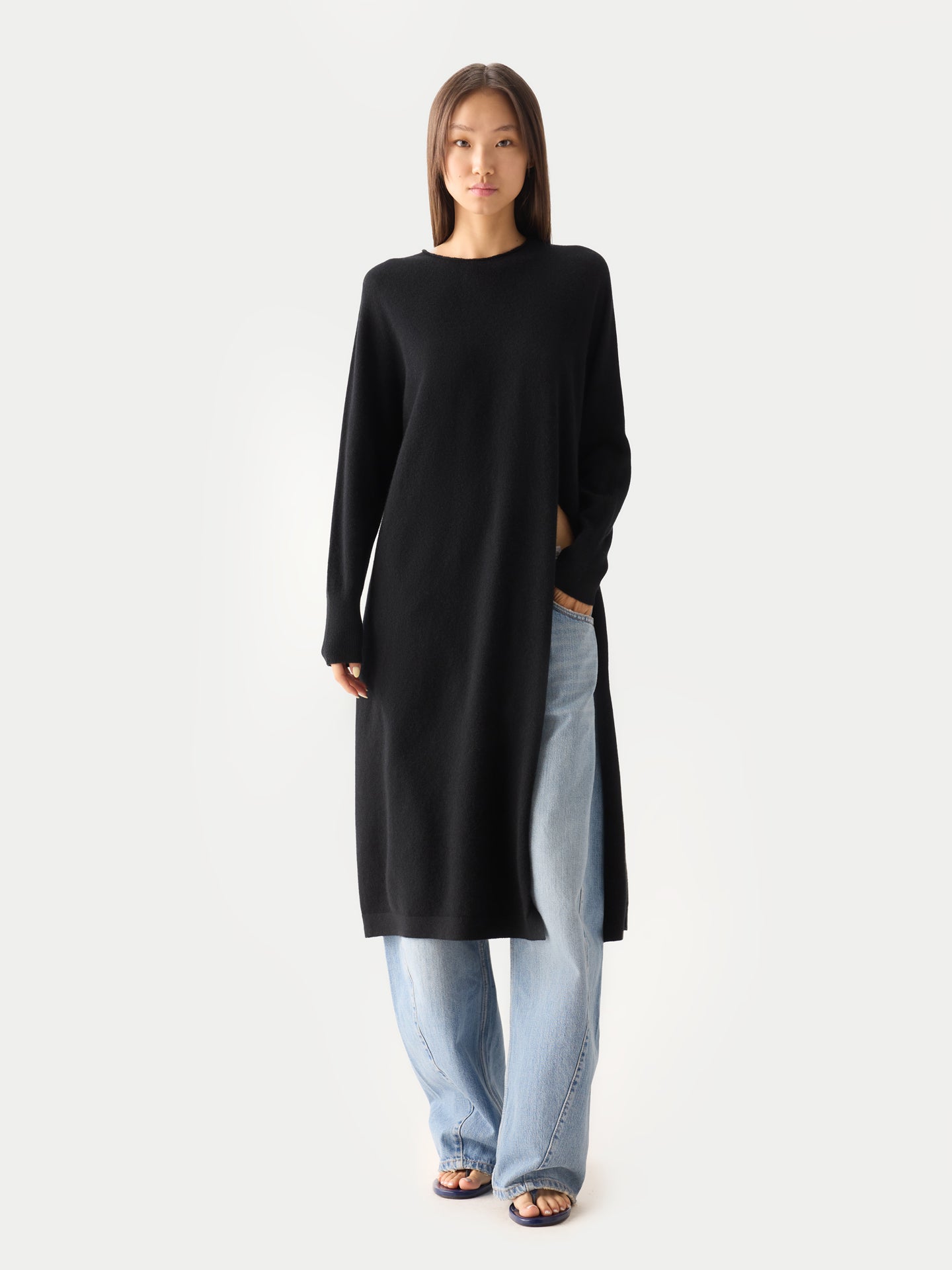 Women’s Cashmere Side-Slit Maxi Dress Black | GOBI Cashmere