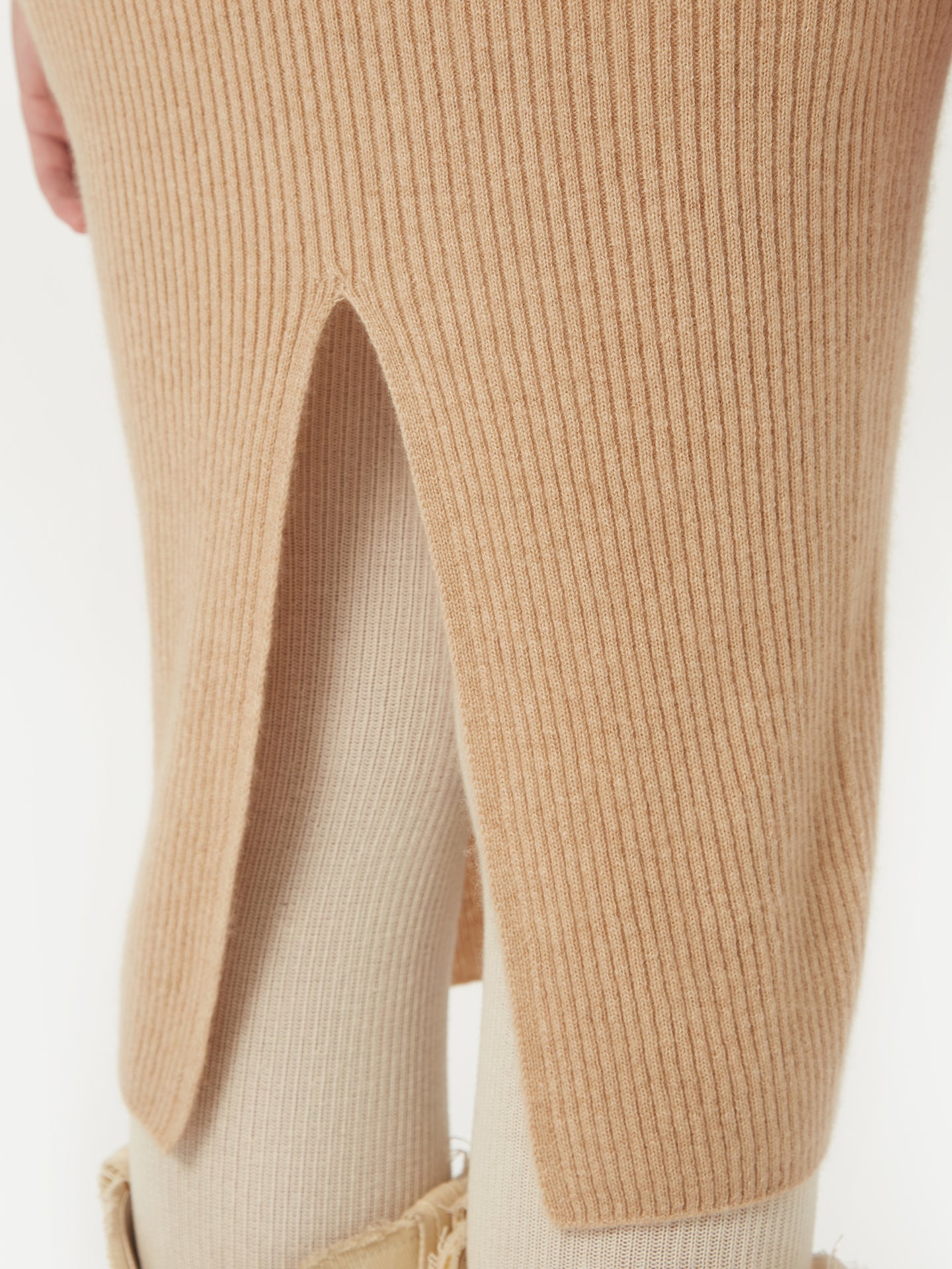 Women's Organic Cashmere Pencil Skirt Beige - Gobi Cashmere